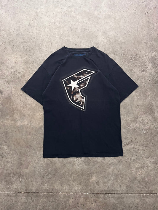 Famous tee - M