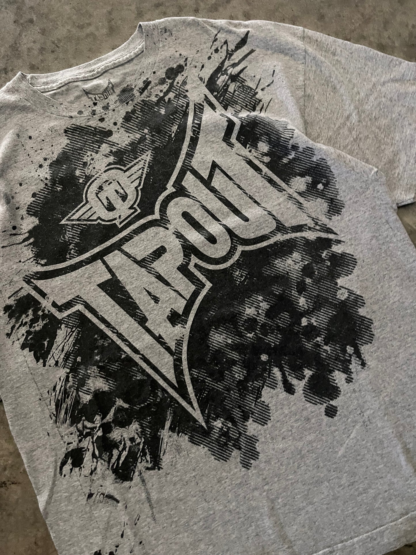 Tapout tee