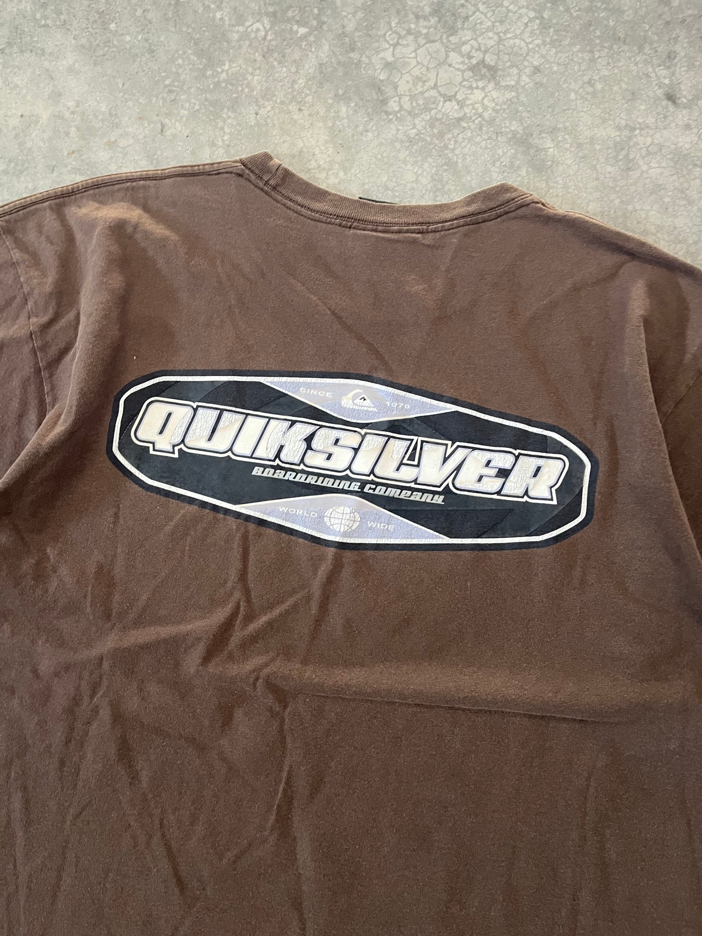 quiksilver tee - L