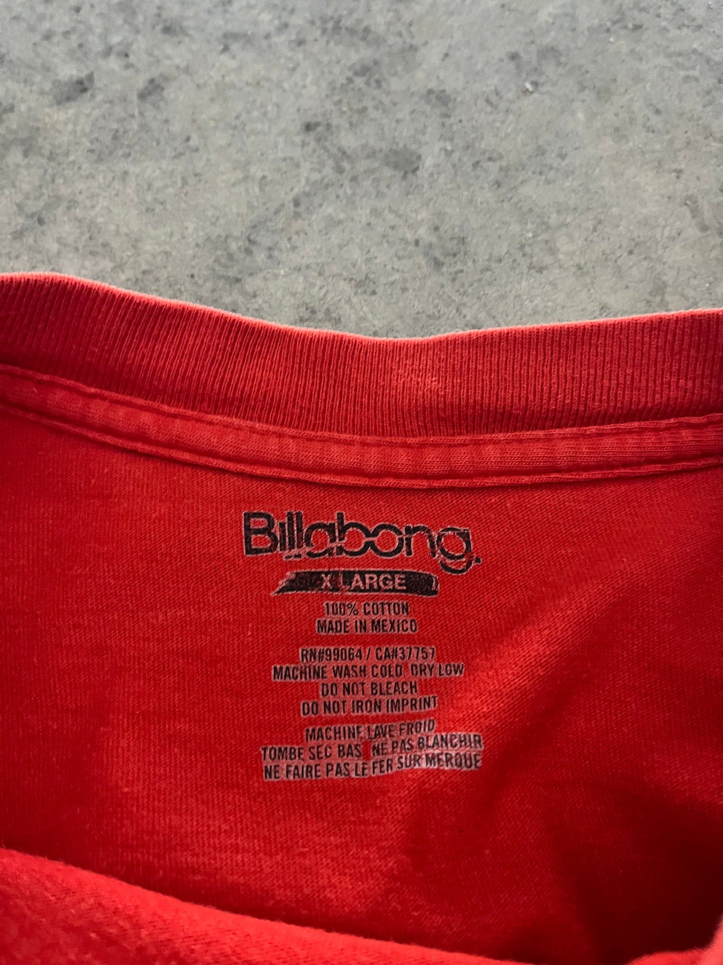 vintage billabong tee