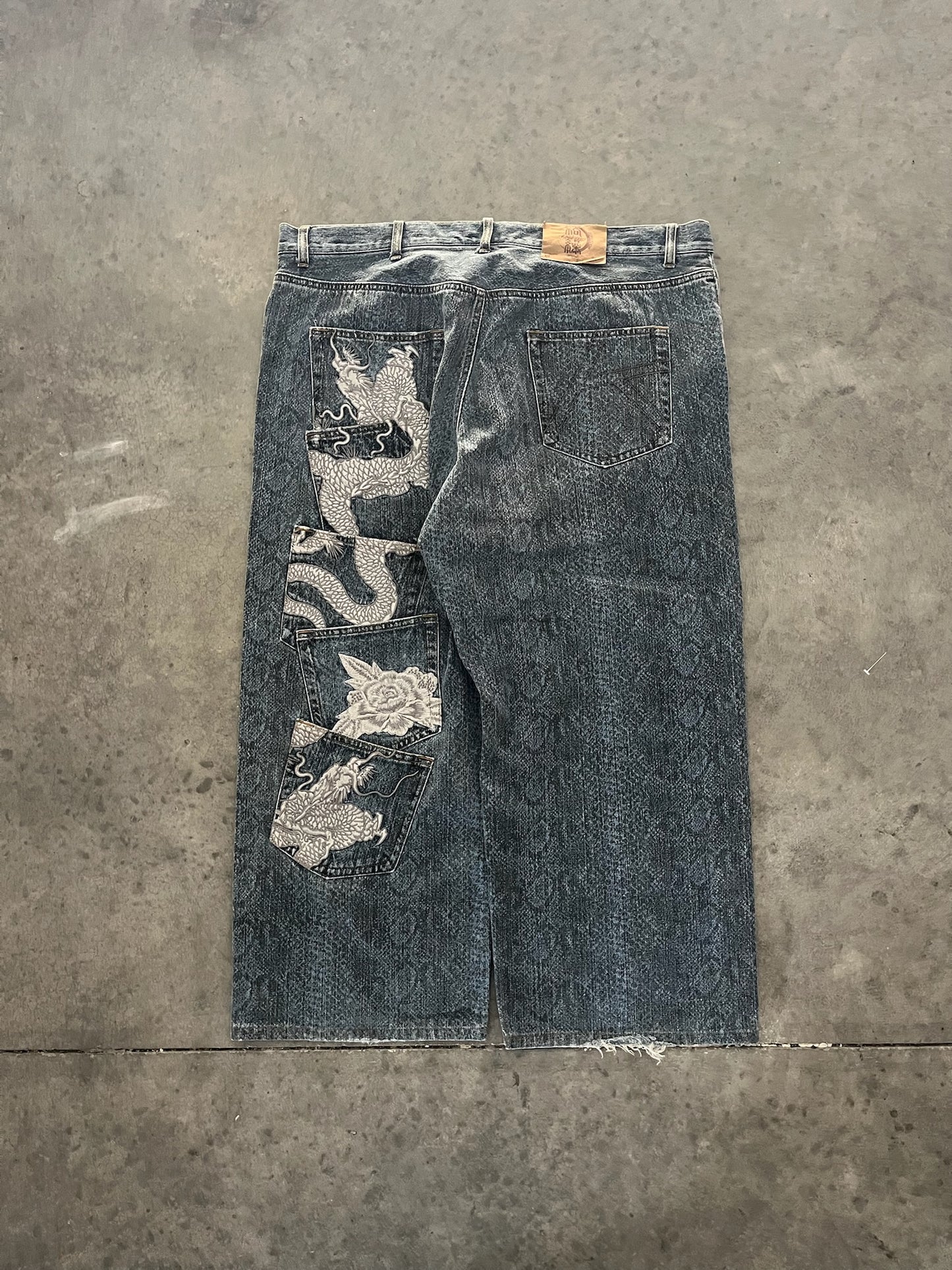 PHATTEST karakuri jeans