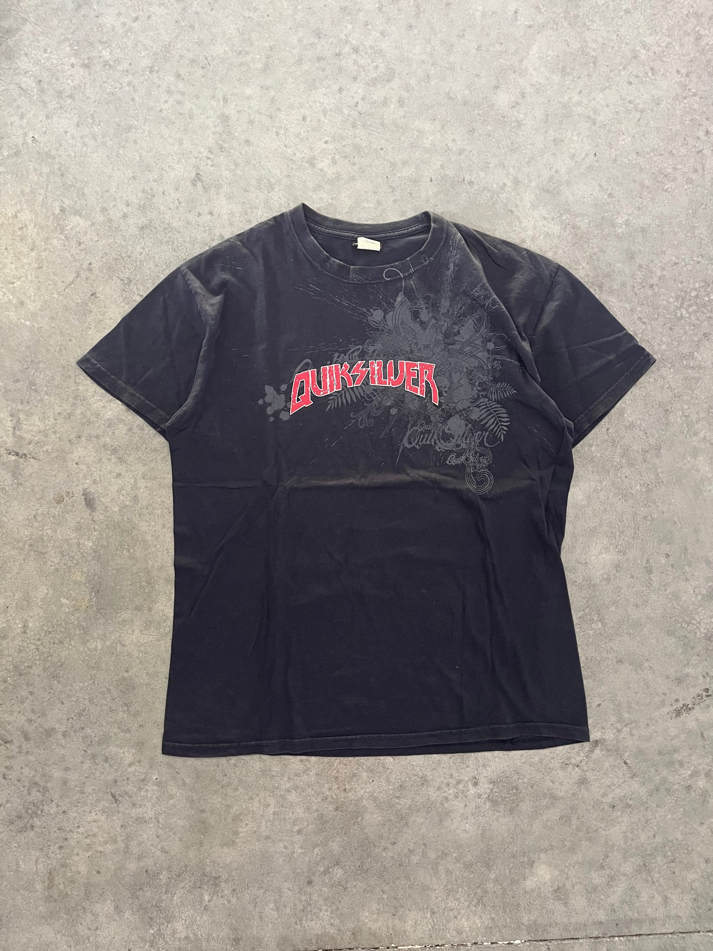 quiksilver tee - L