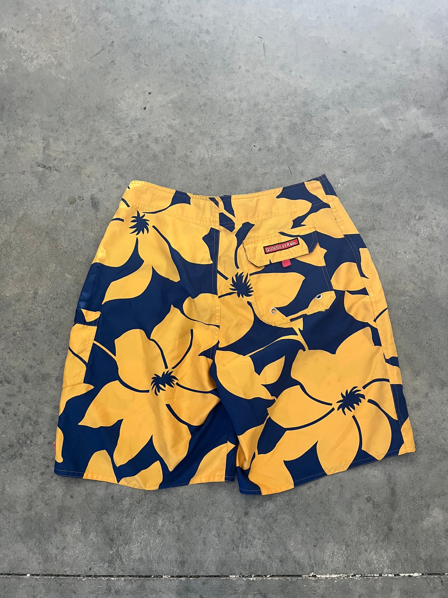 quiksilver board shorts