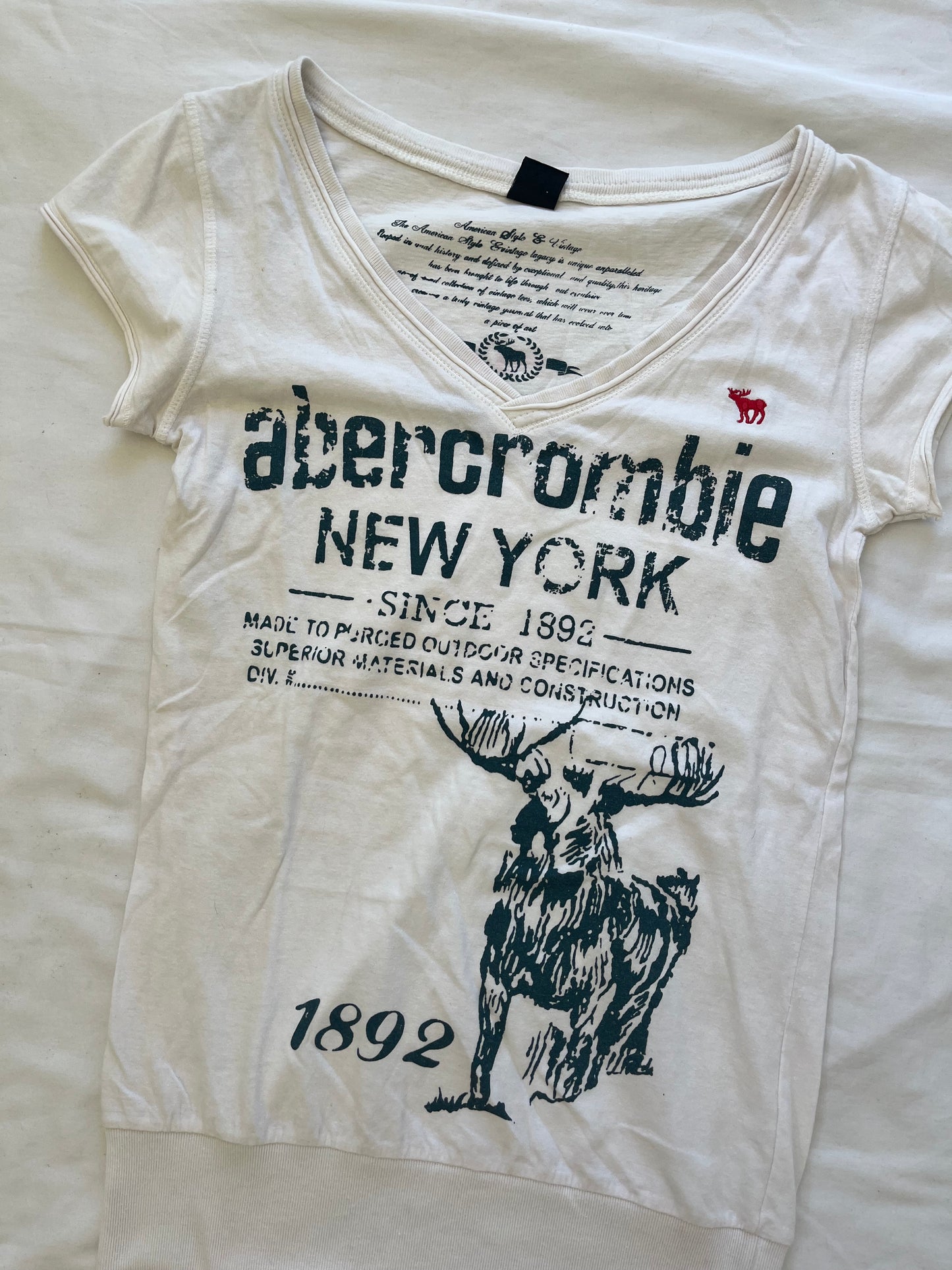 abercrombie and fitch babytee - M