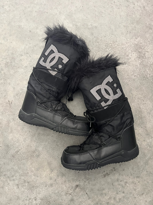 DC Fur boots - US 10 - EU 42