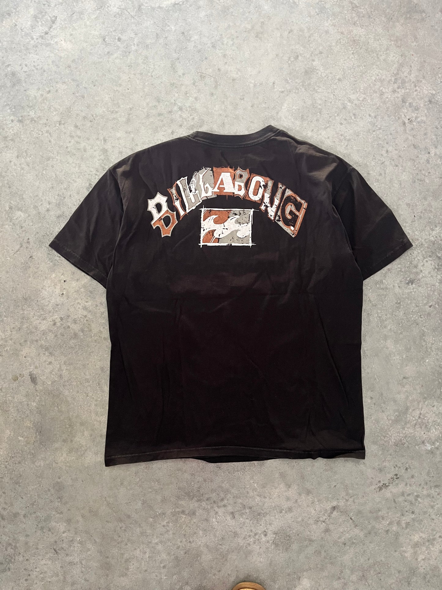 billabong tee - XL