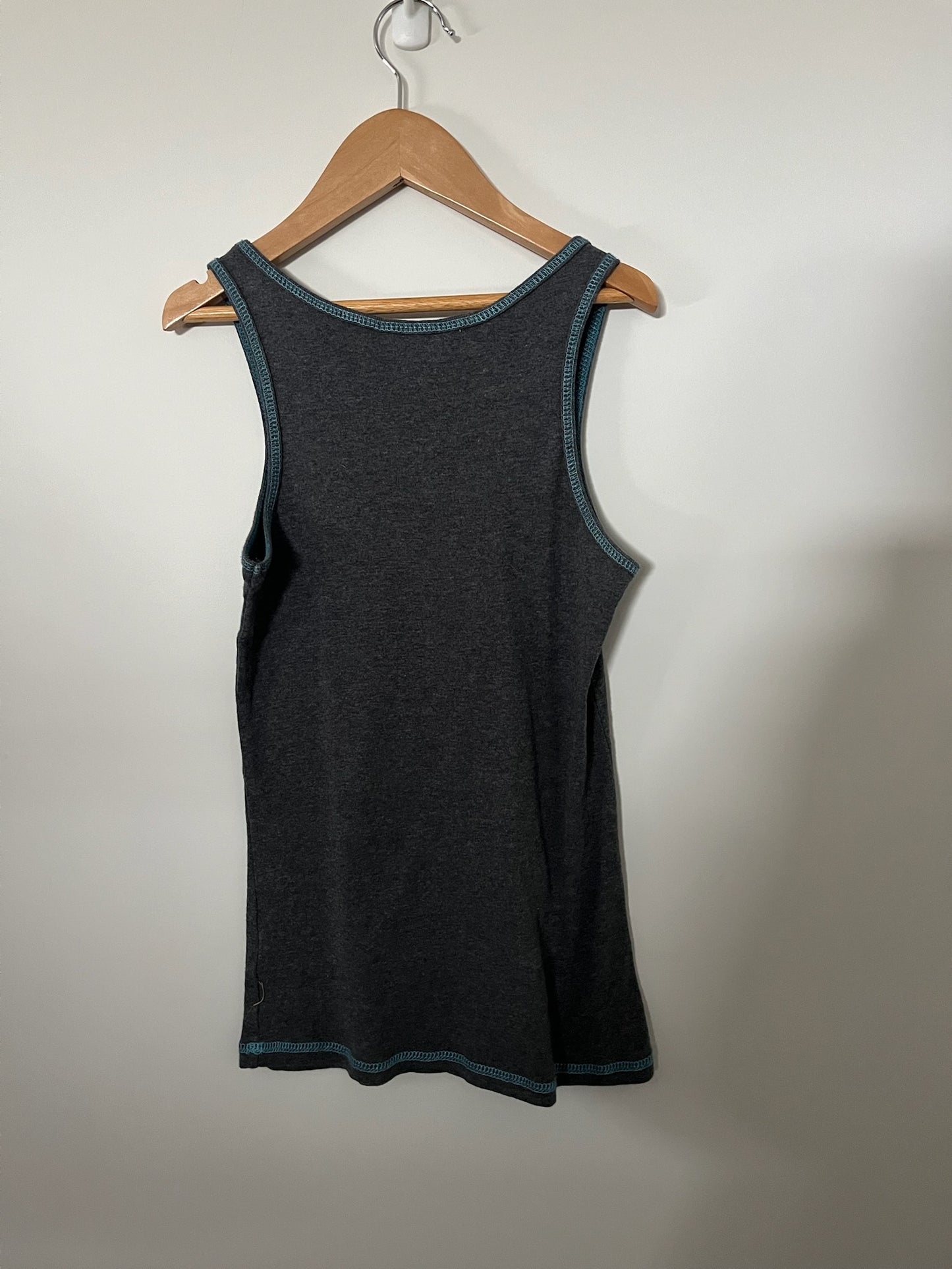 girl express tank top