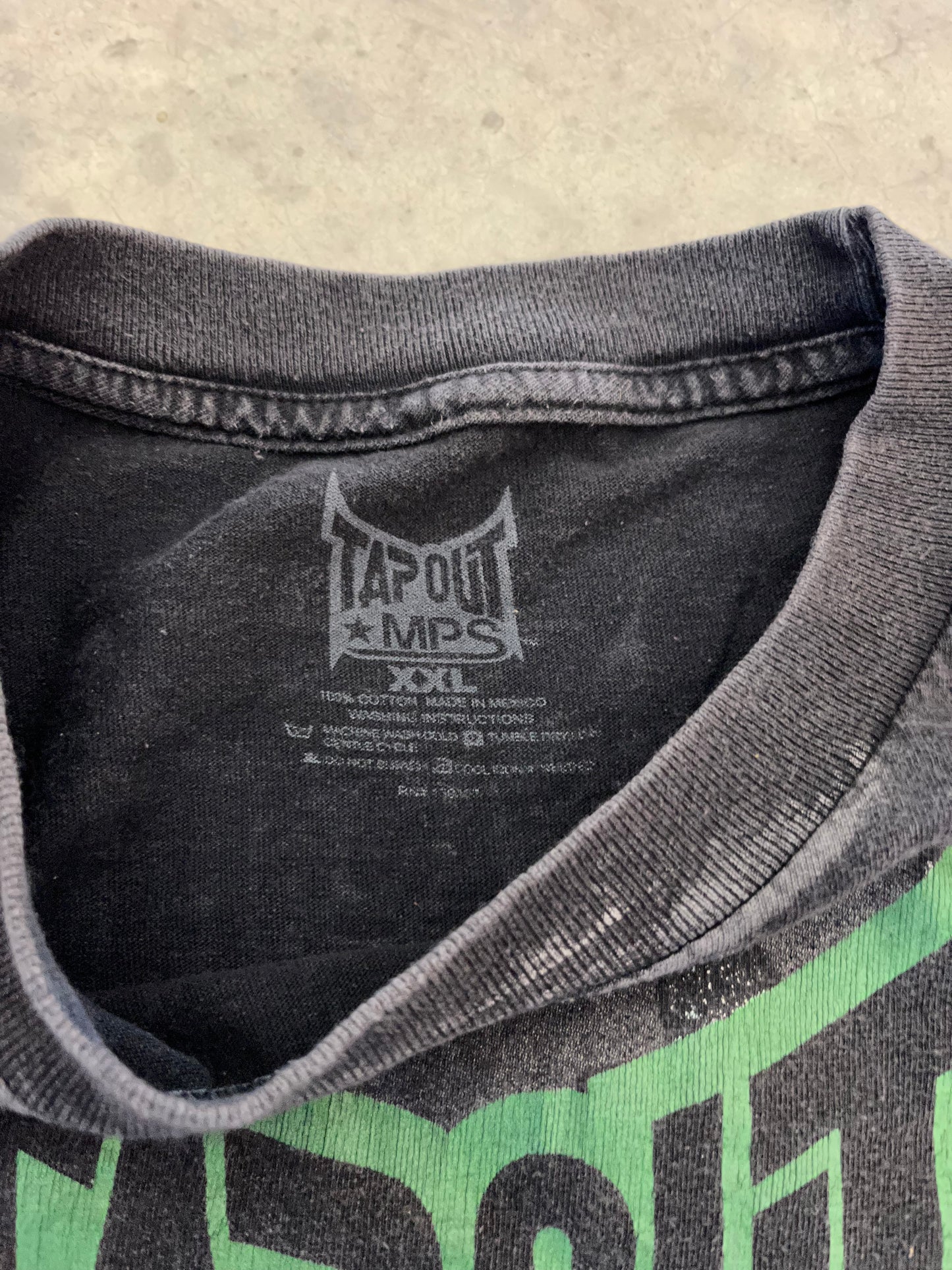 Tapout tee