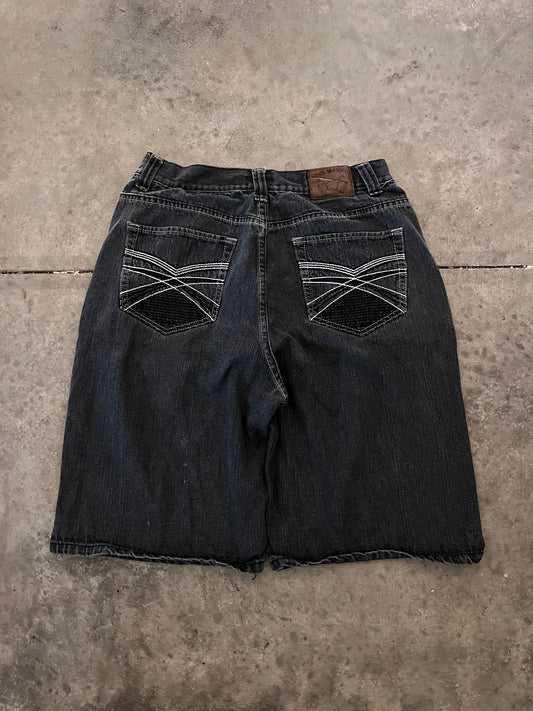 niceee black jorts - 31