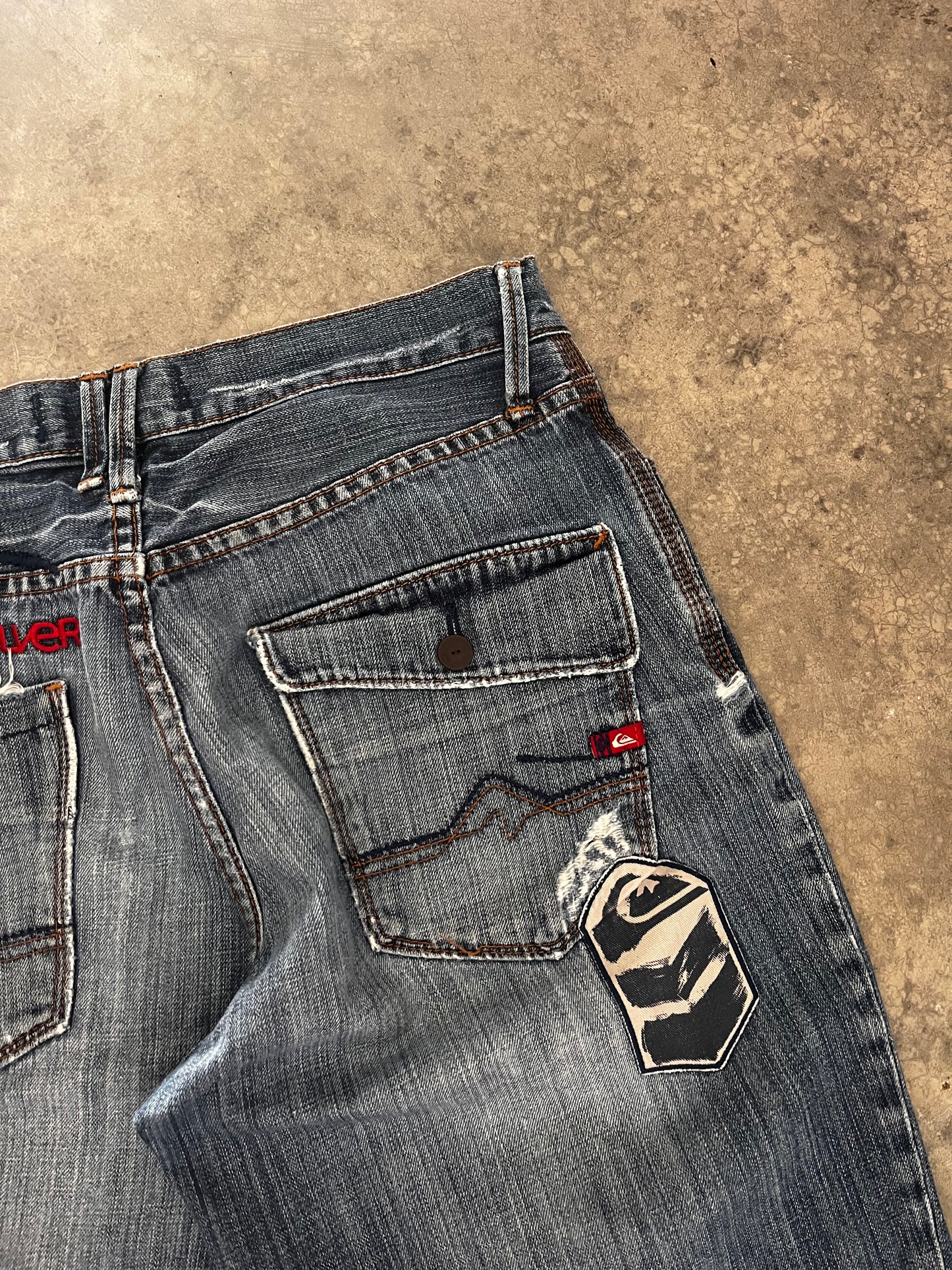 Quiksilver jorts - 31