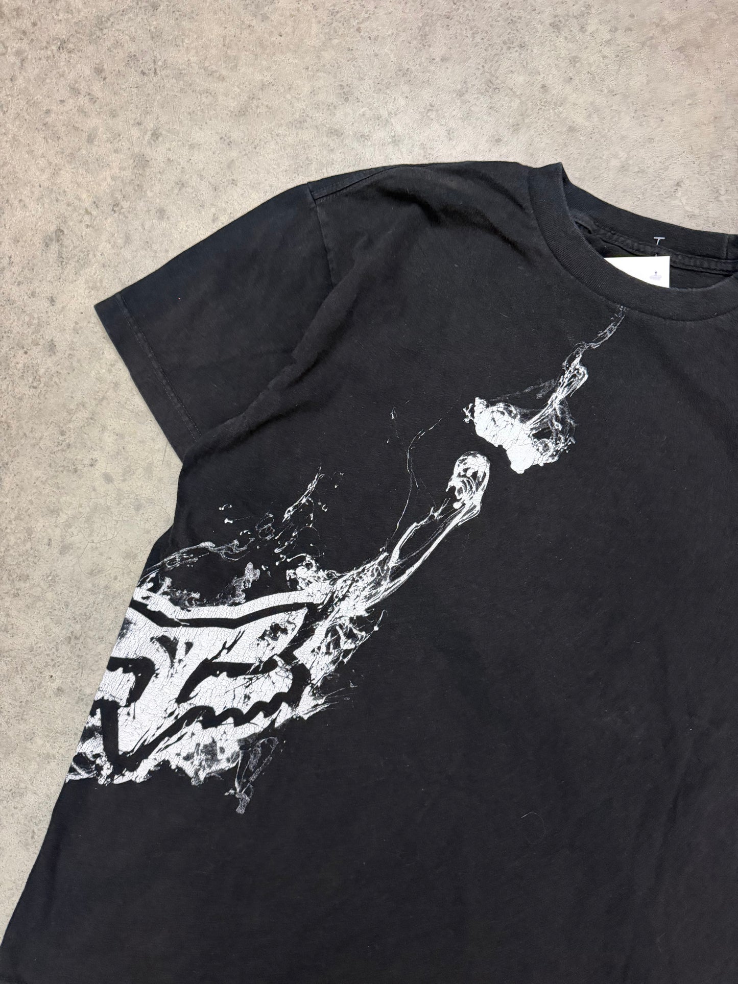 fox graphic tee - L