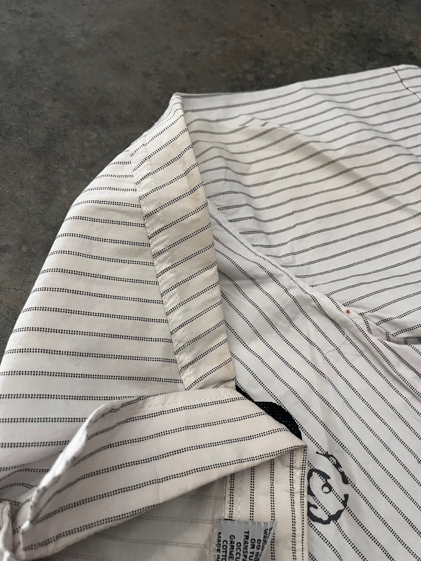 Billabong button up - L