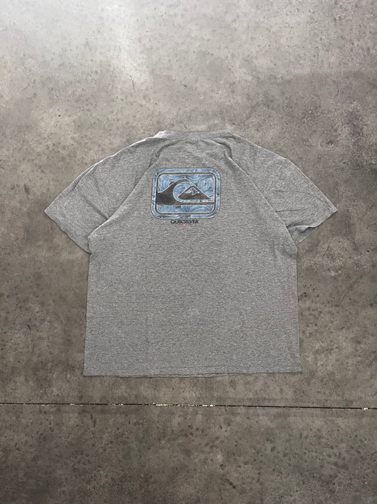 quiksilver tee - XL