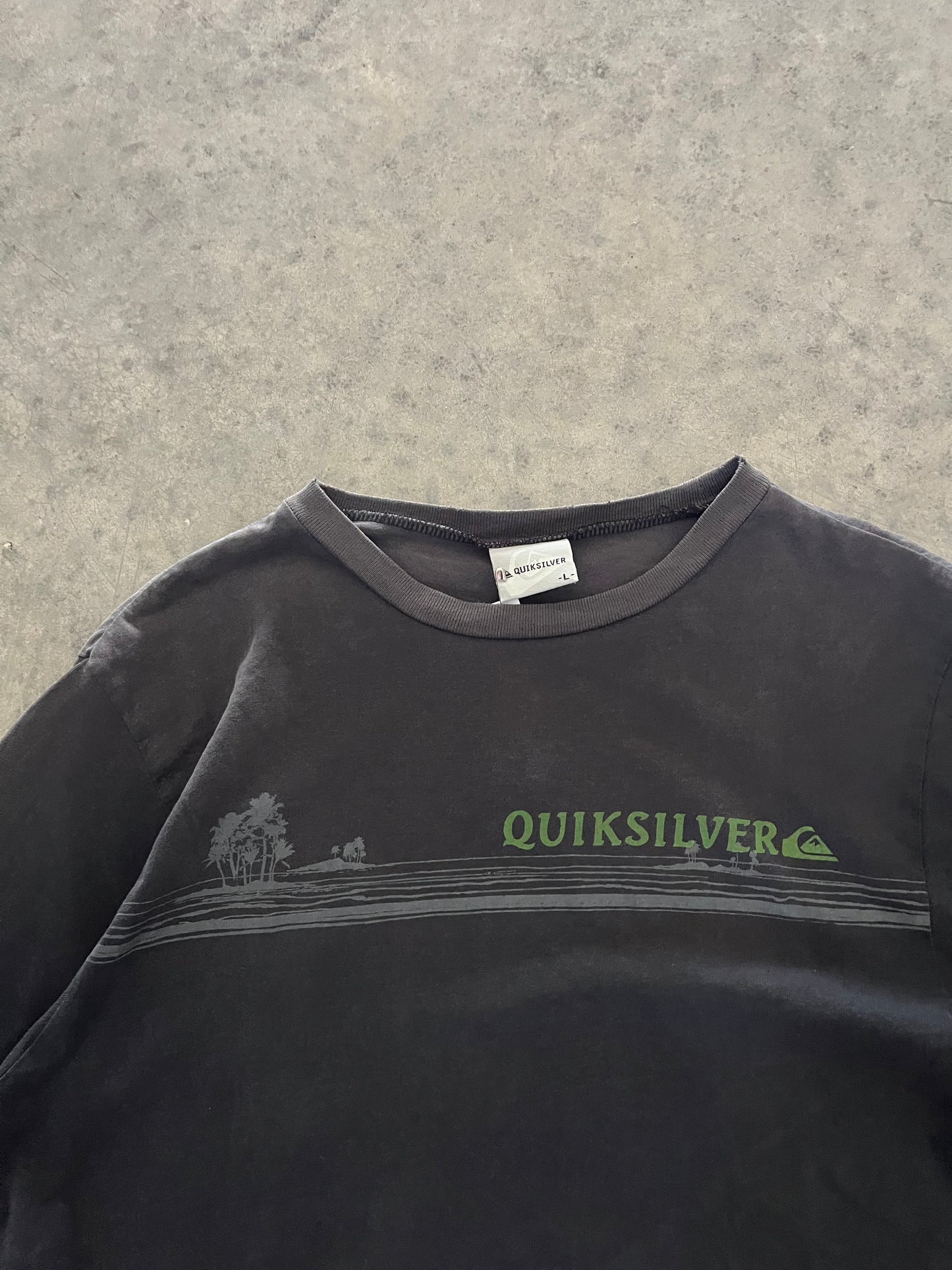 vintage quiksilver tee