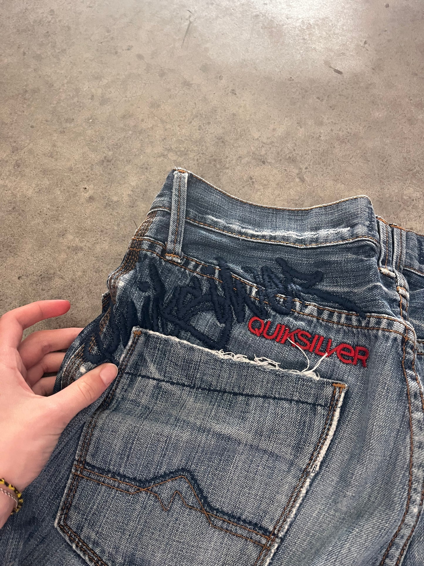 Quiksilver jorts - 31