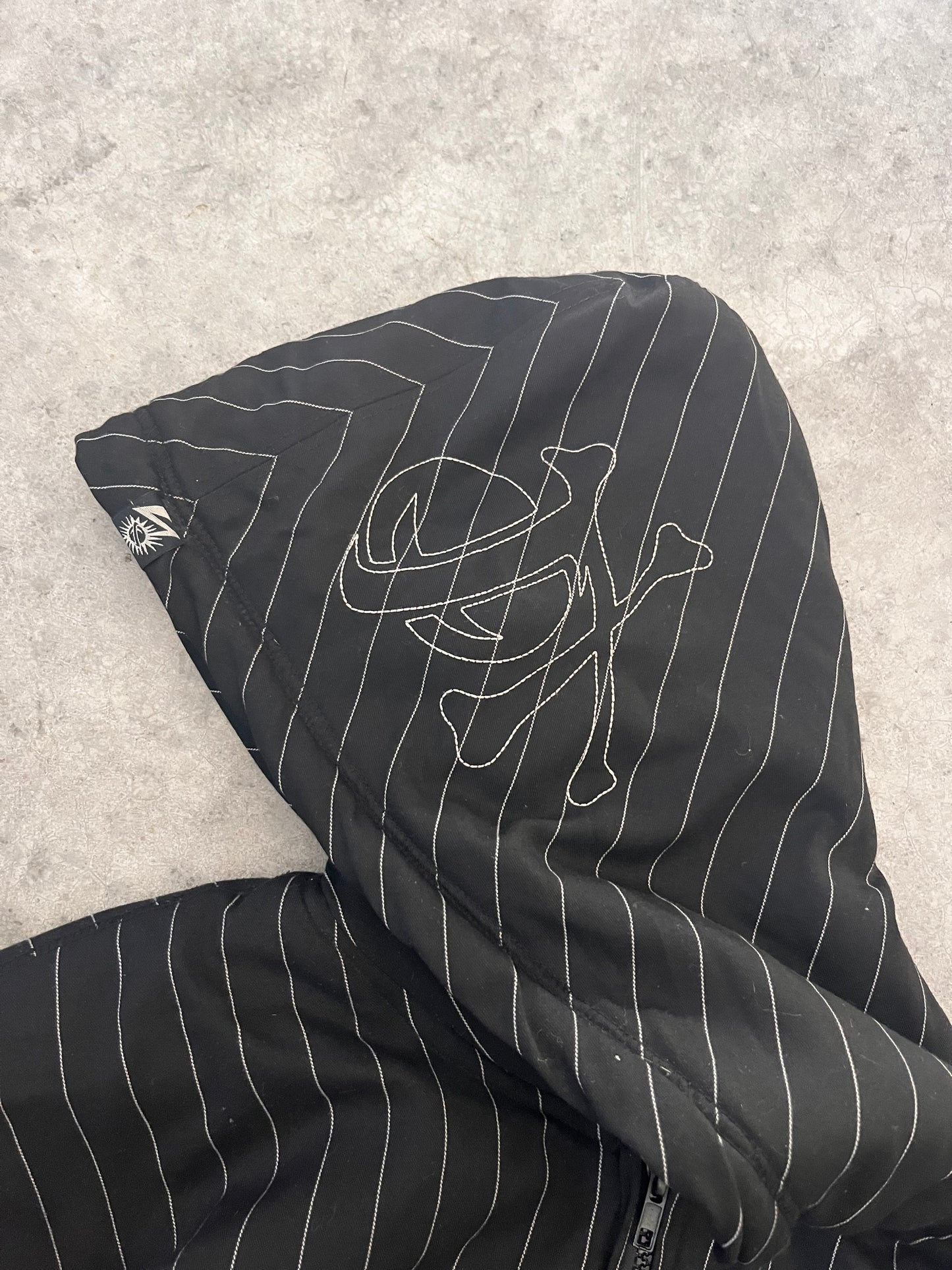 Lost pinstripe hoodie - L