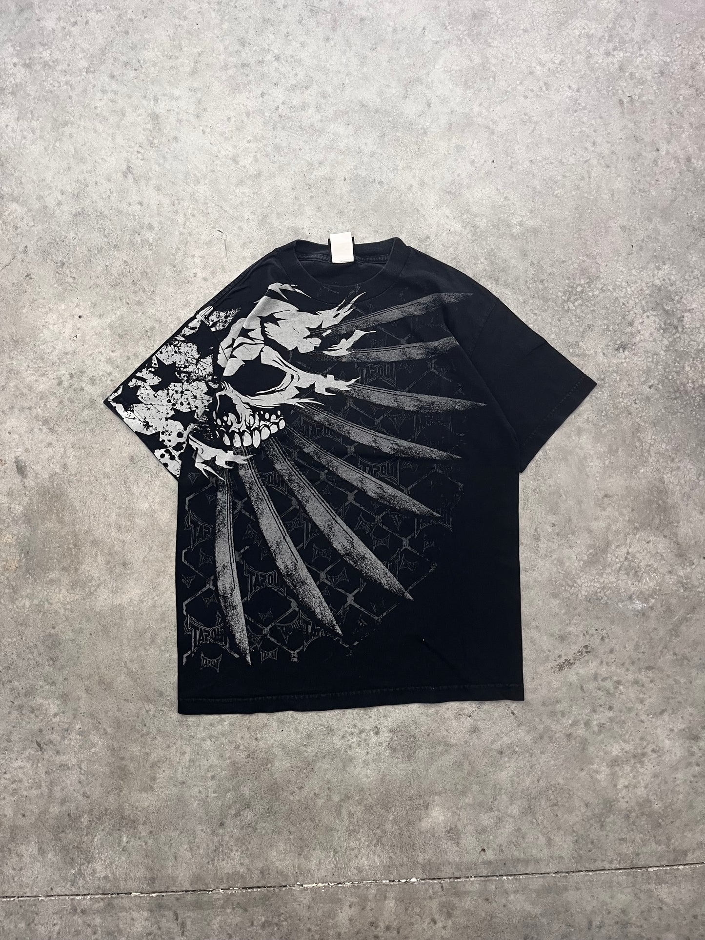 Tapout tee - M