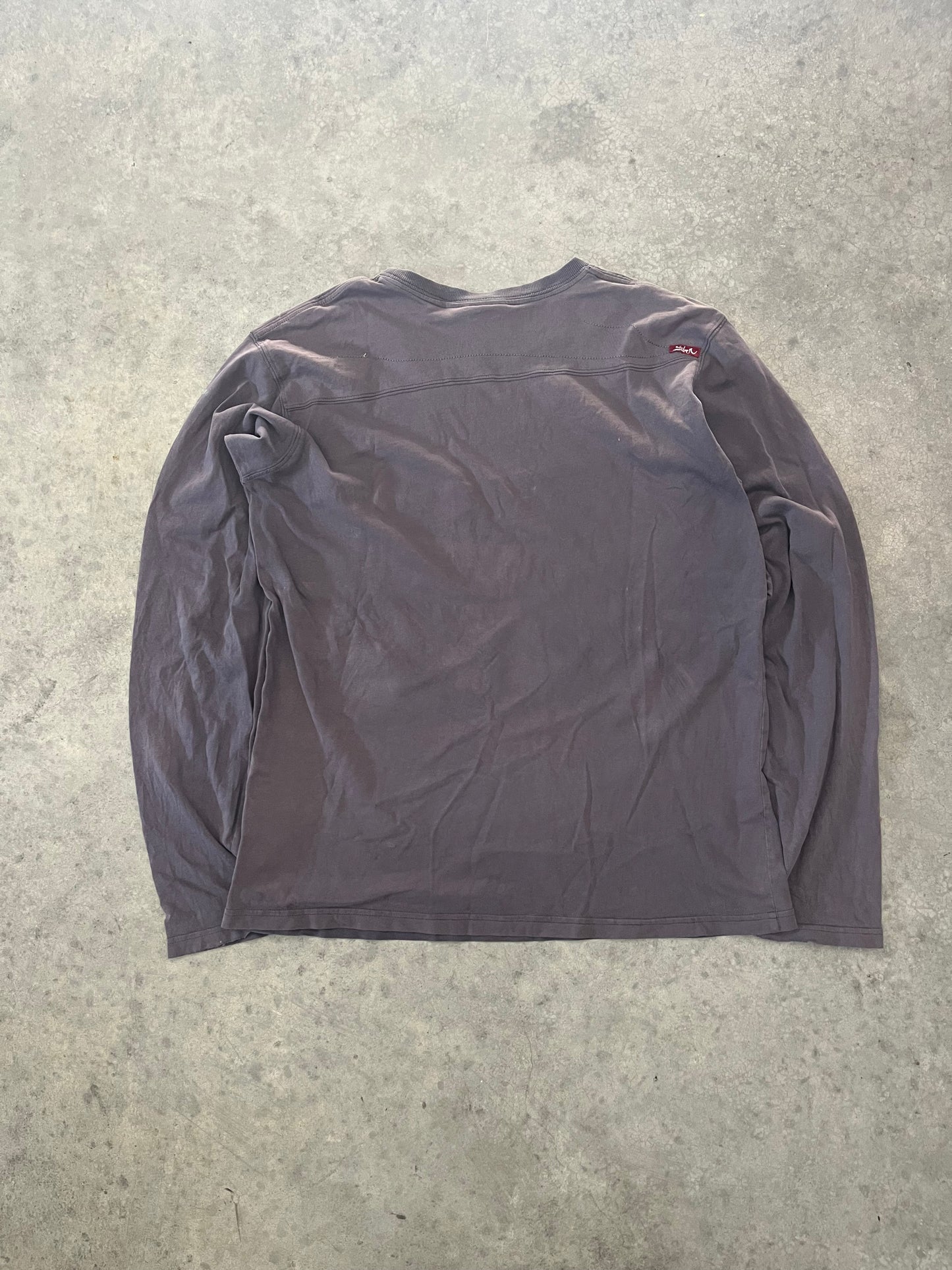 quiksilver long sleeve - L