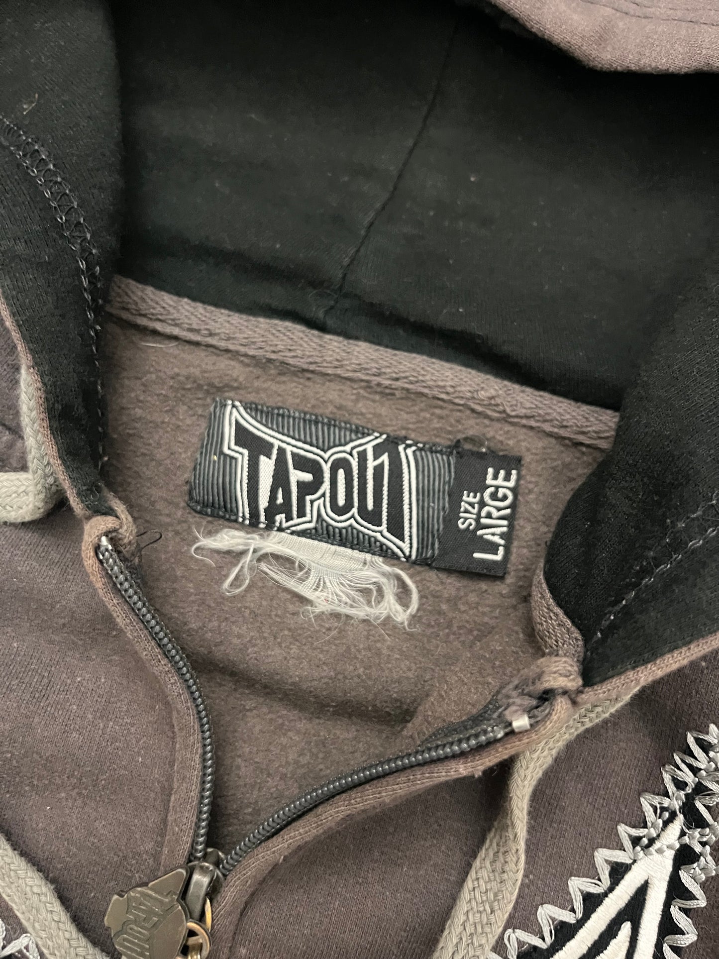 Tapout hoodie - L