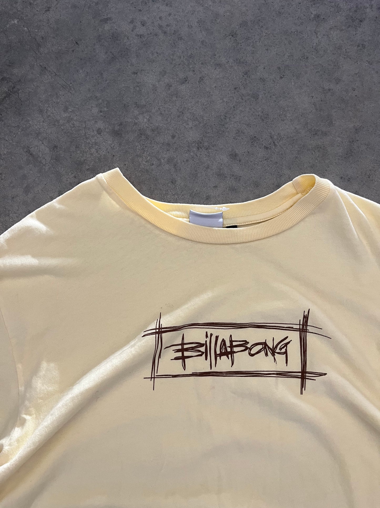 vintage billabong tee