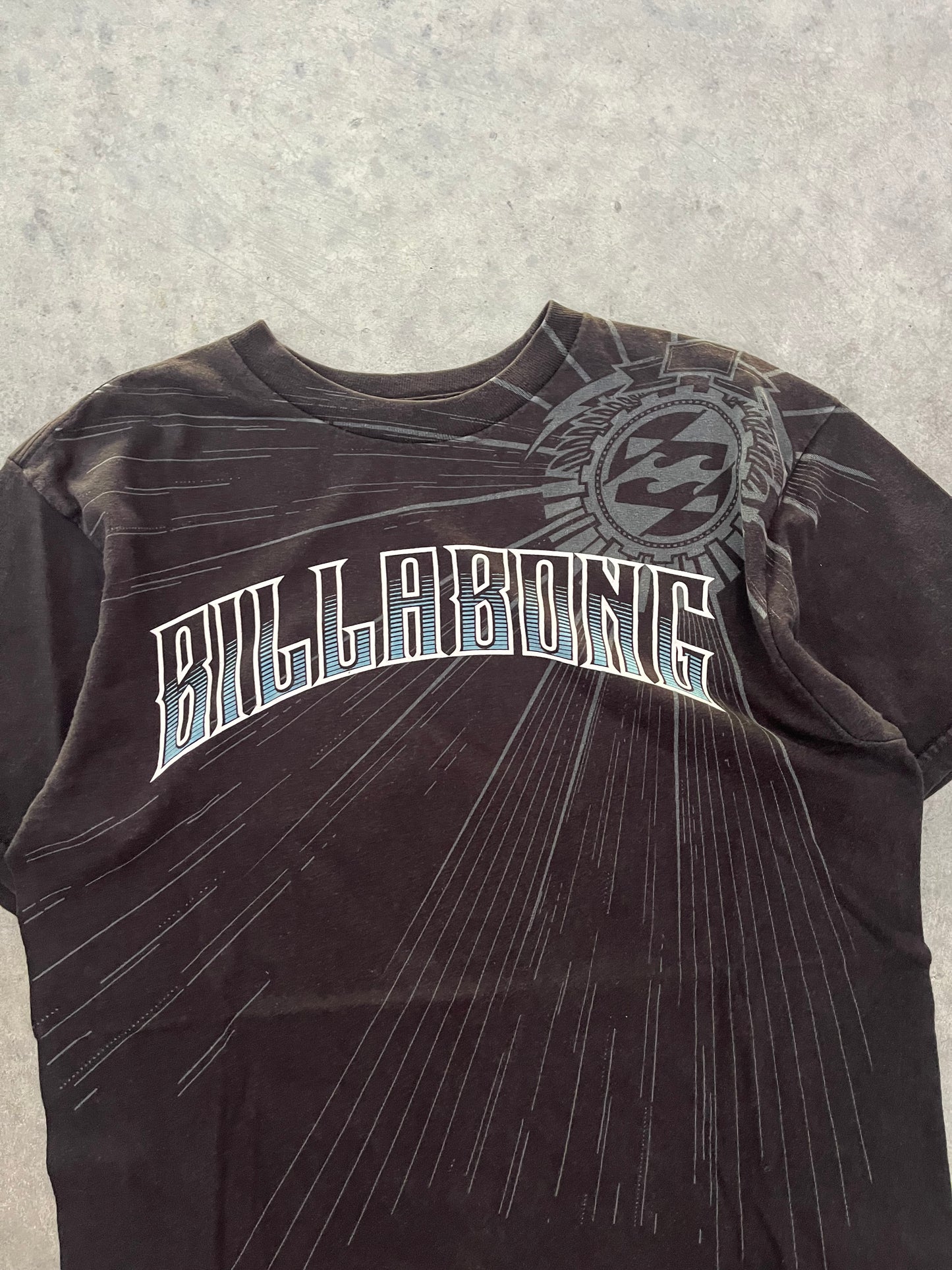 billabong tee - M