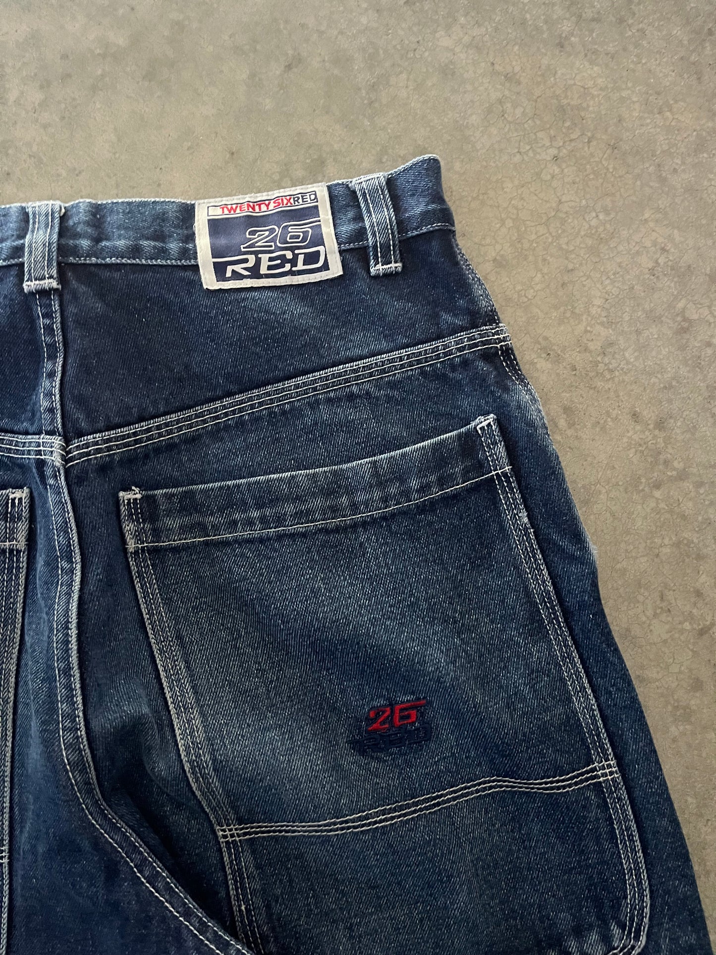 26 red jeans - 30
