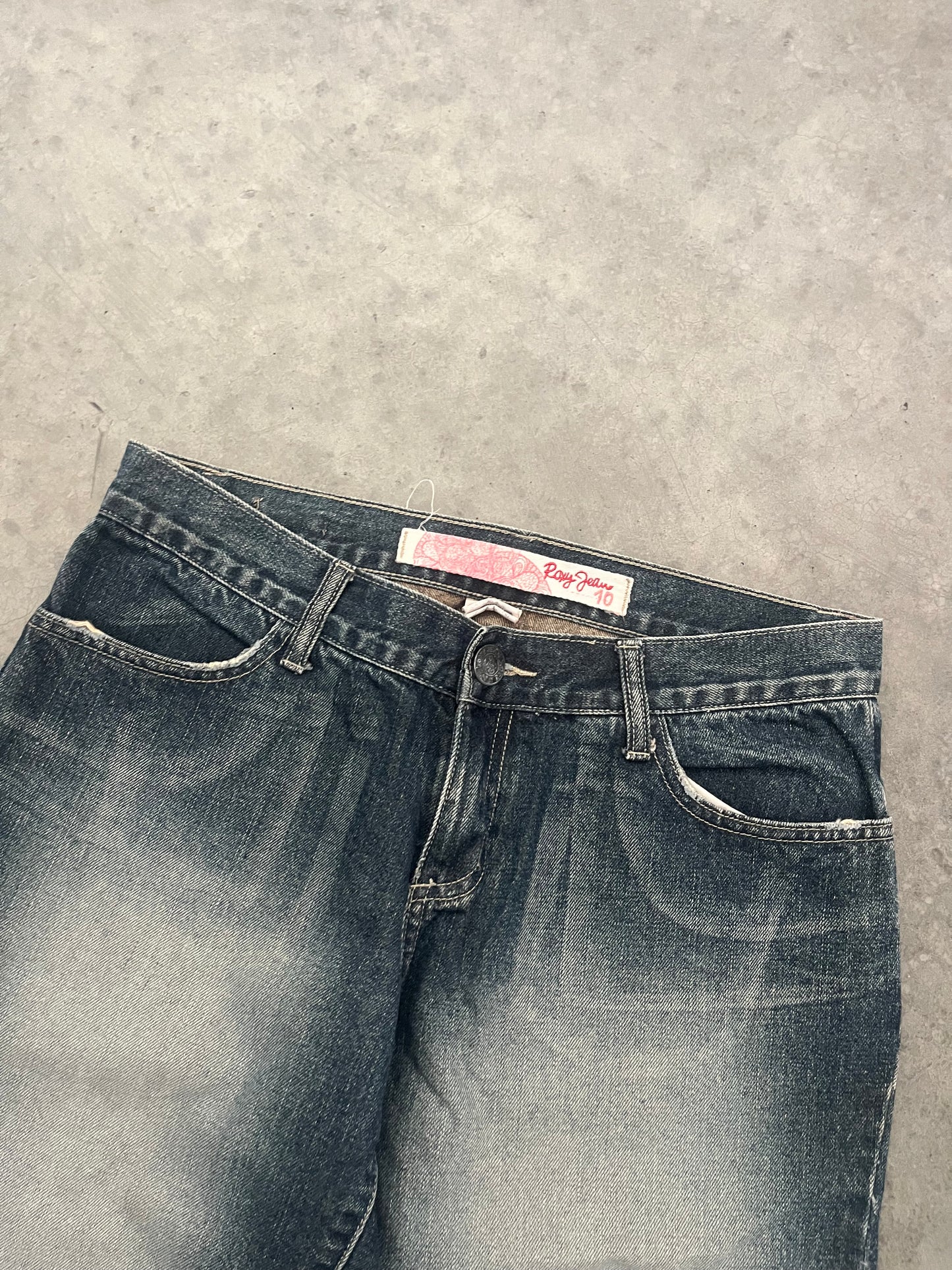 roxy spellout jorts - 30