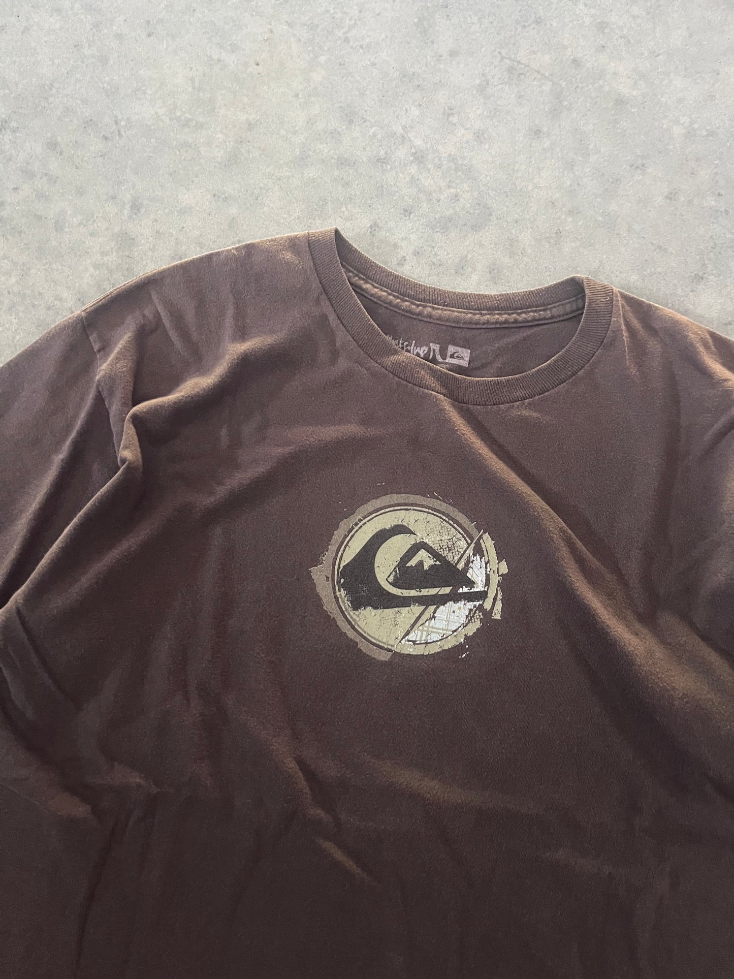 quiksilver tee - M
