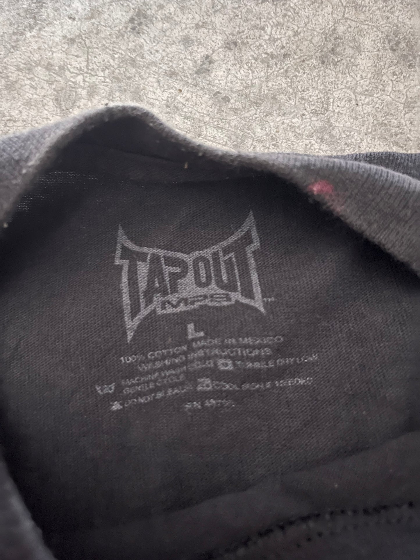 Tapout tee