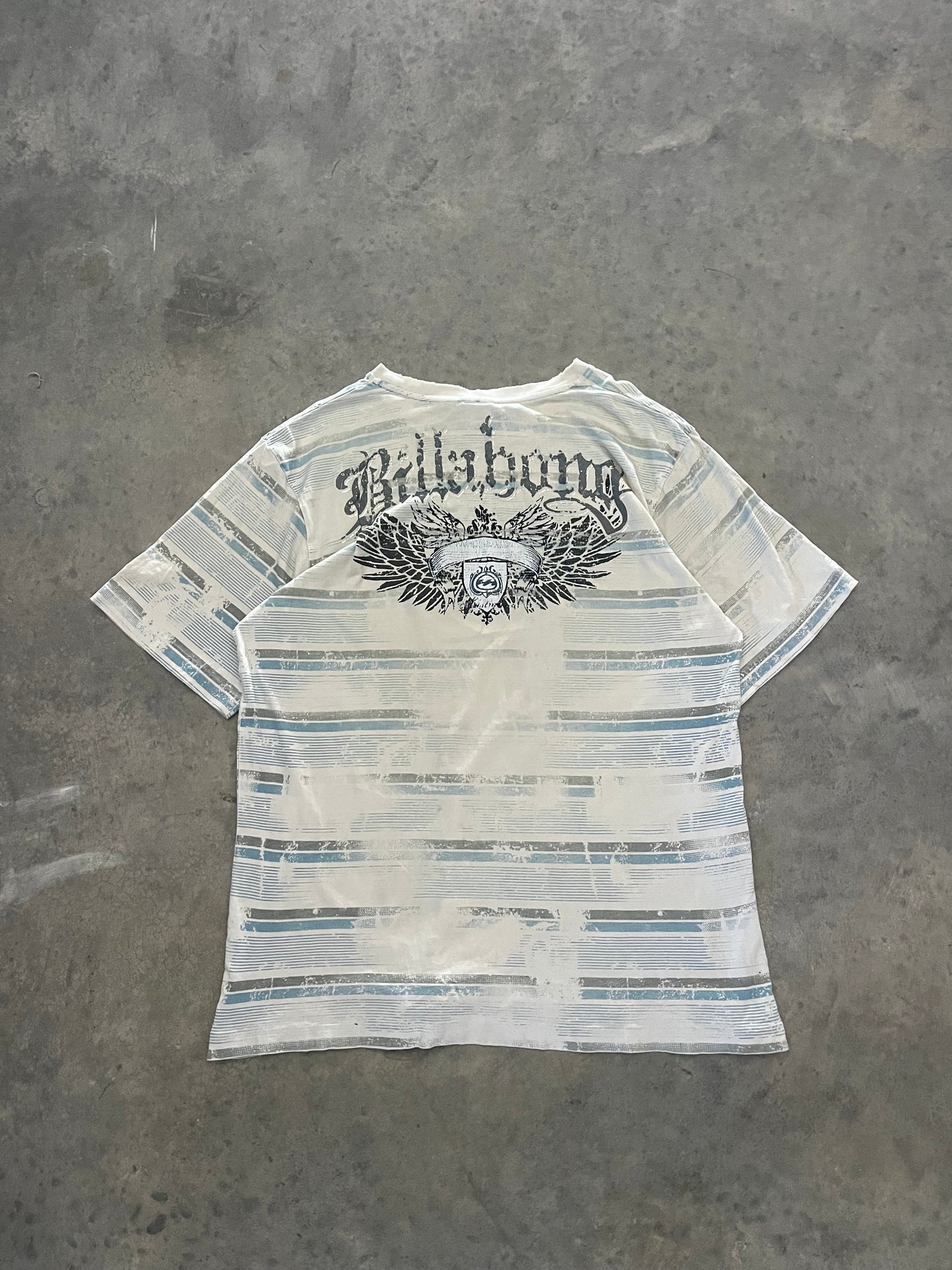 vintage billabong tee