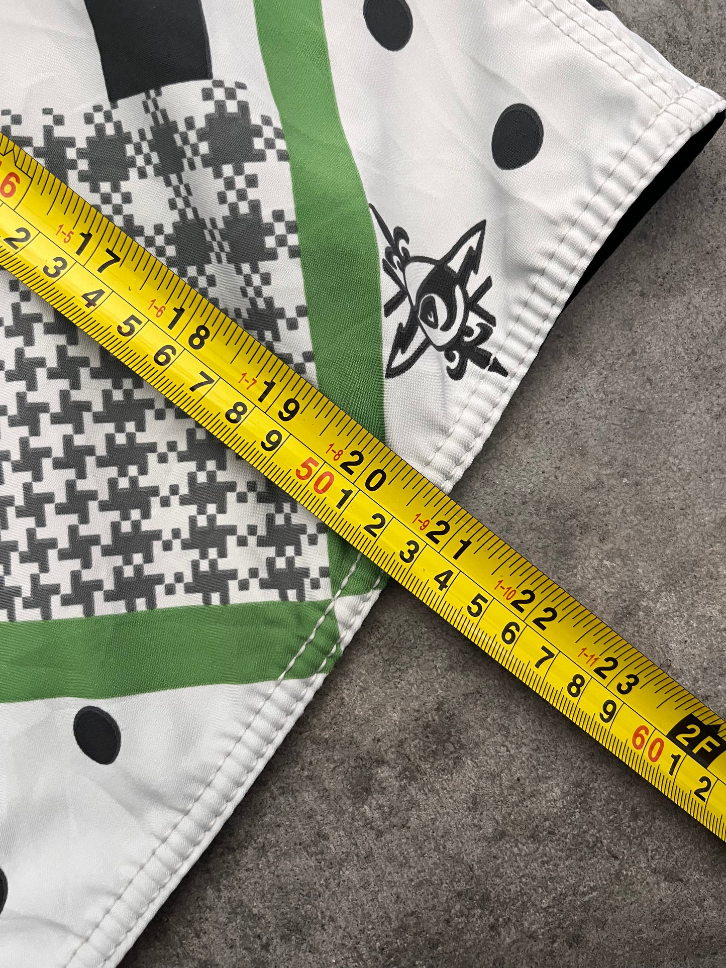 quiksilver boardshorts - 32