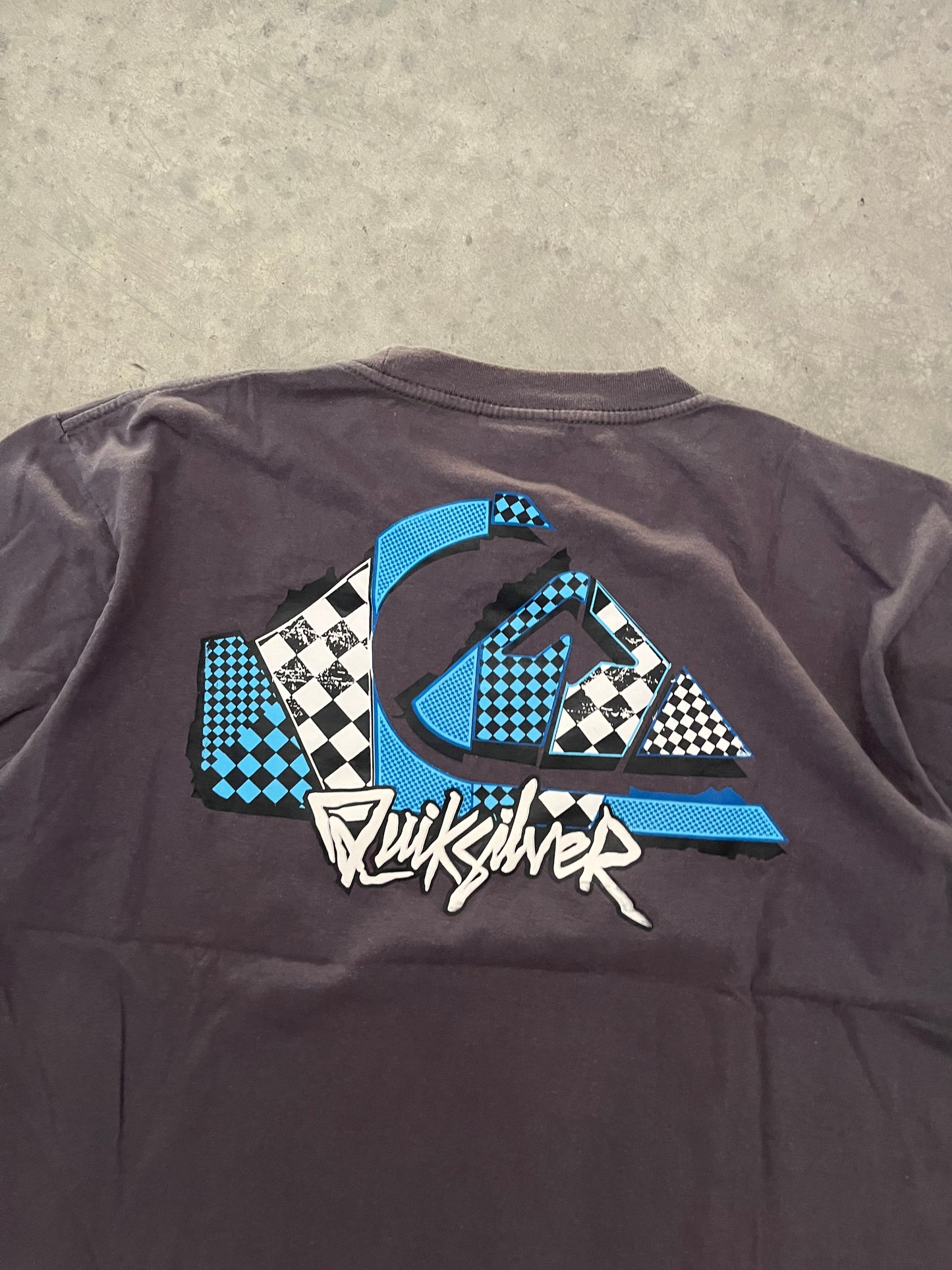 quiksilver tee - L