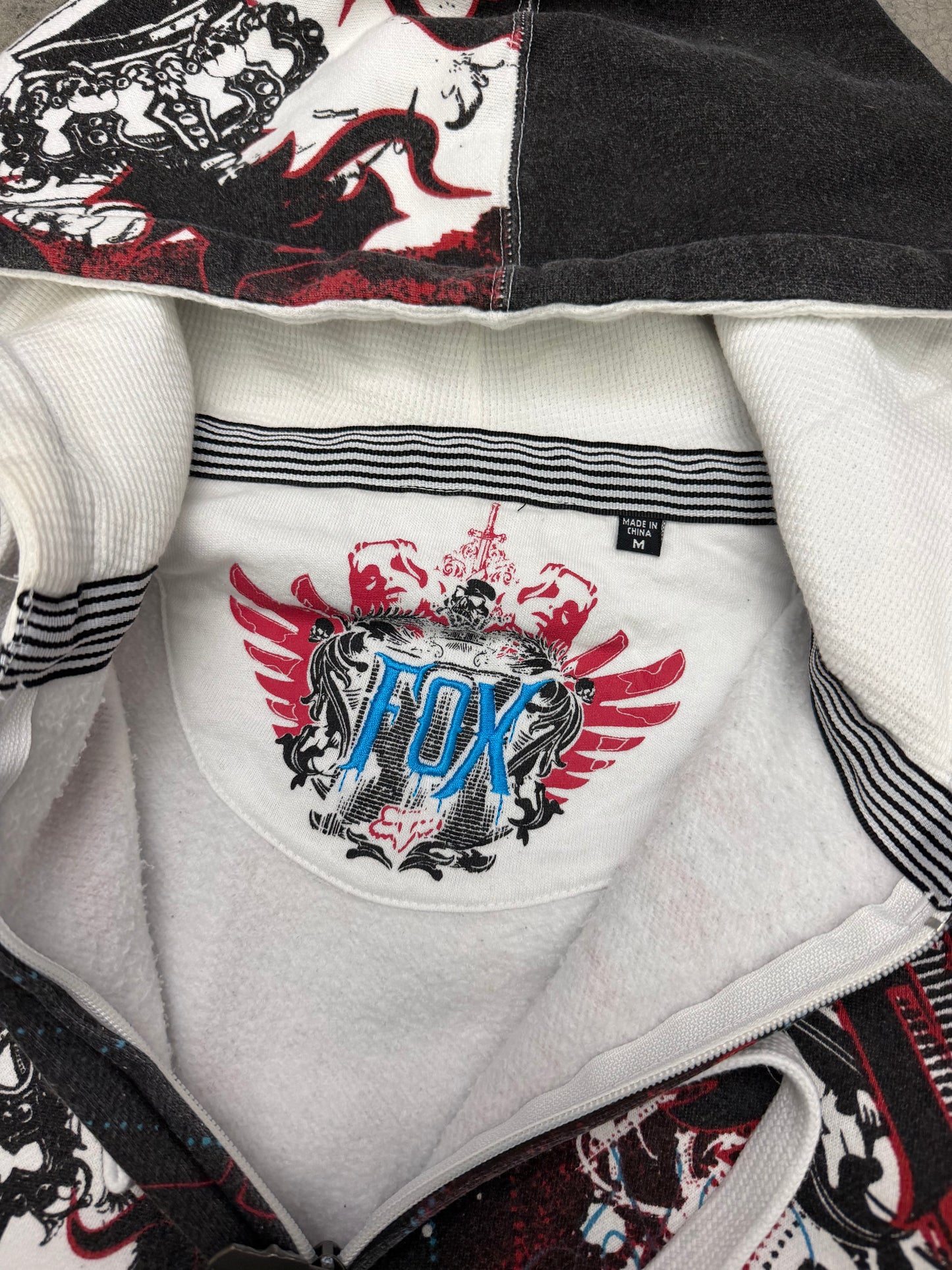 INSANE fox hoodie - M