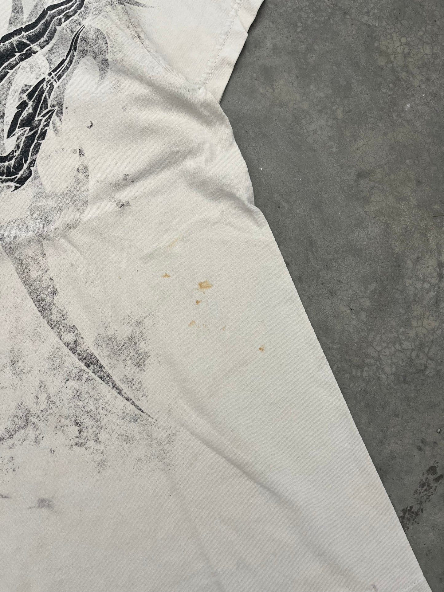 tribal tapout tee - L