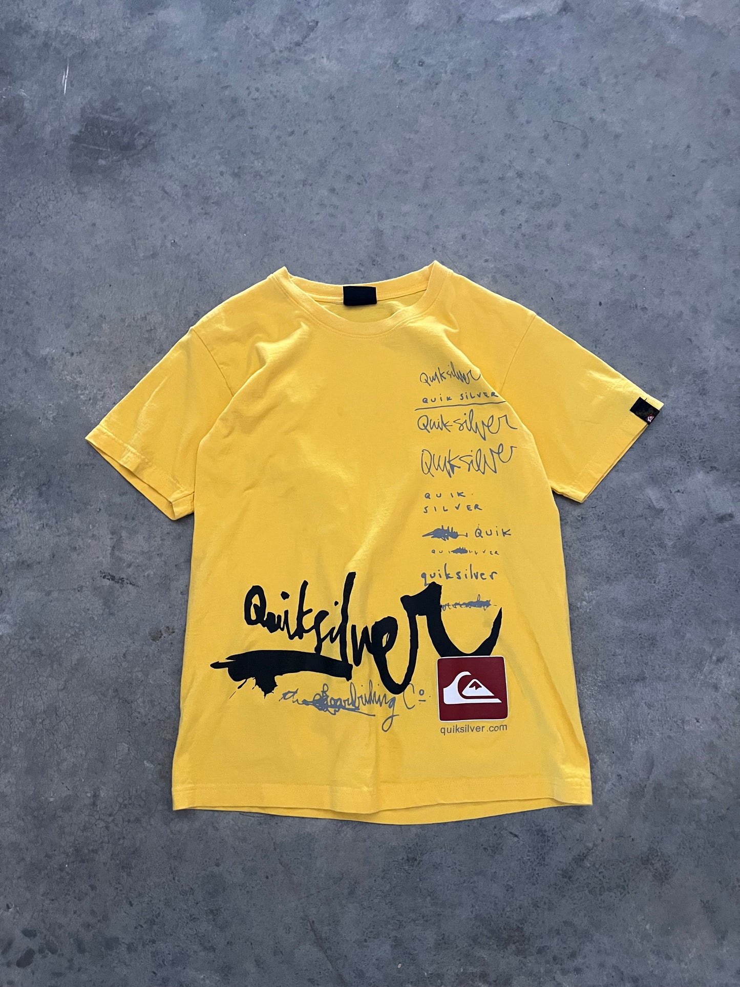 vintage quiksilver tee