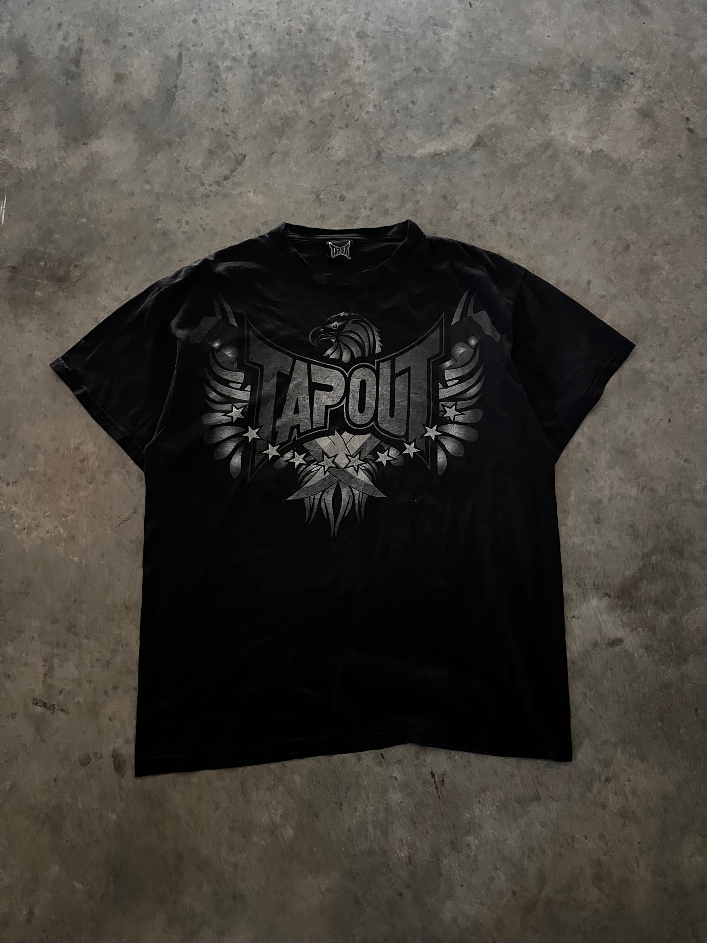 Tapout tee