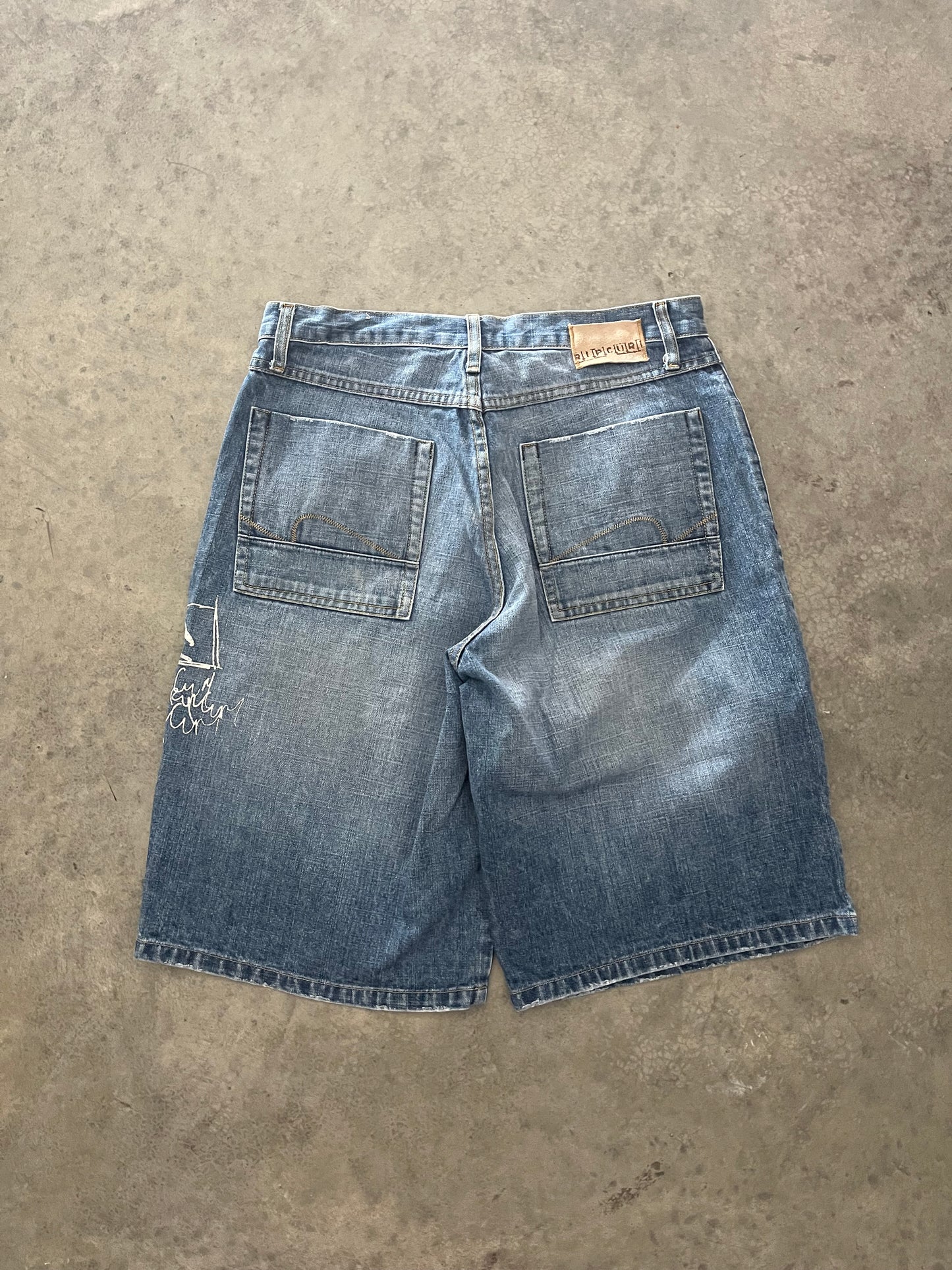 Ripcurl jorts - 32