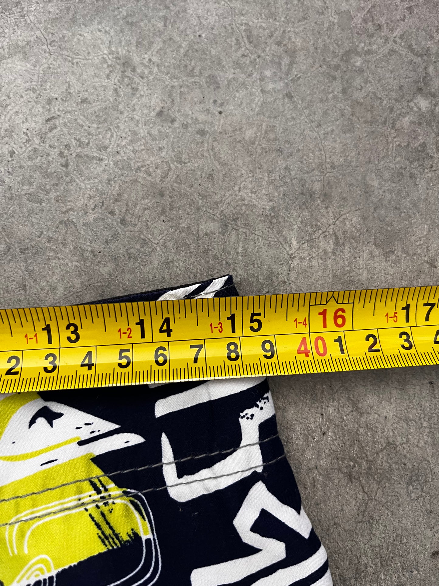 quiksilver boardshorts - 30