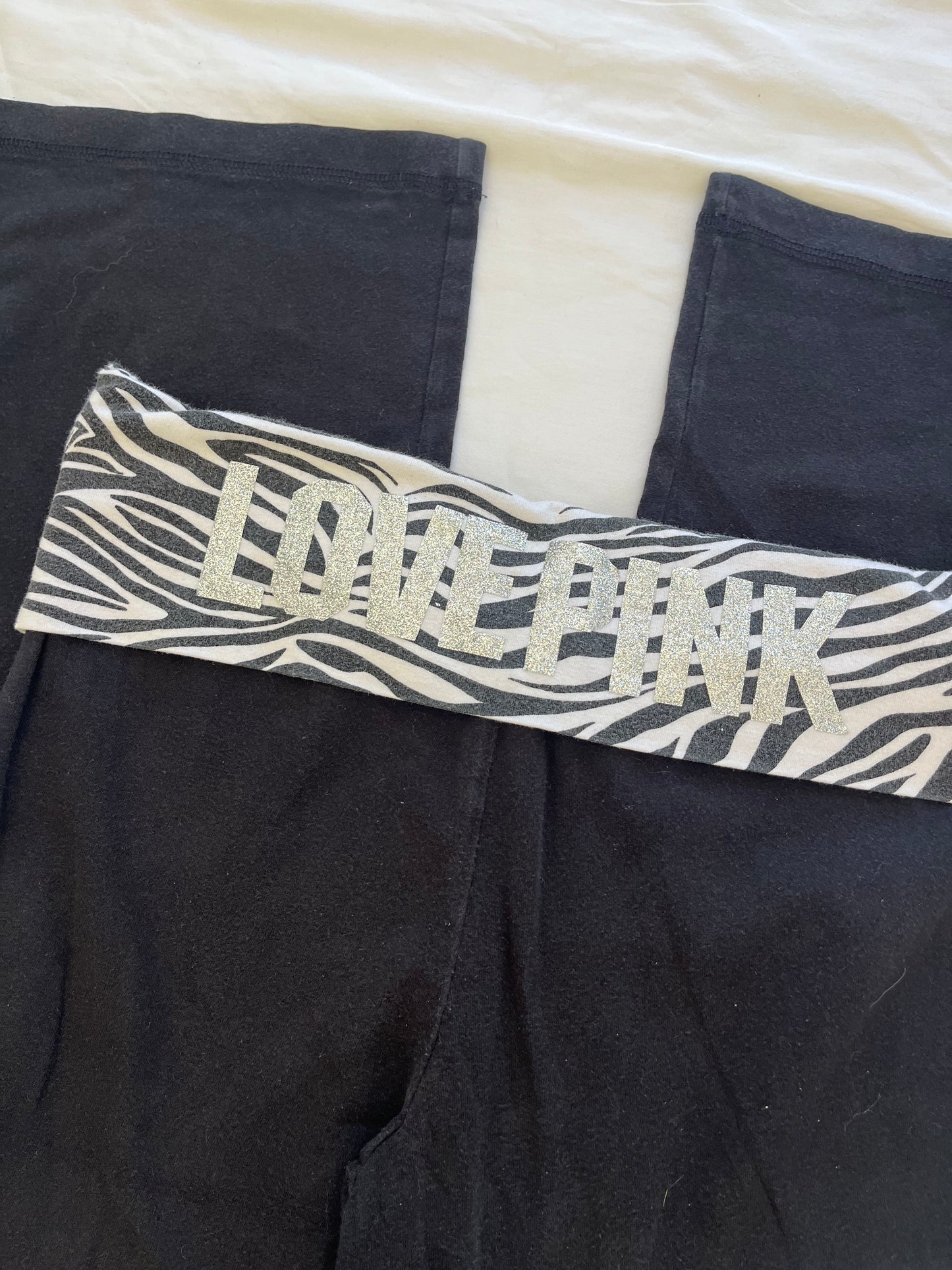 insane no boundaries fold over flared pants - S