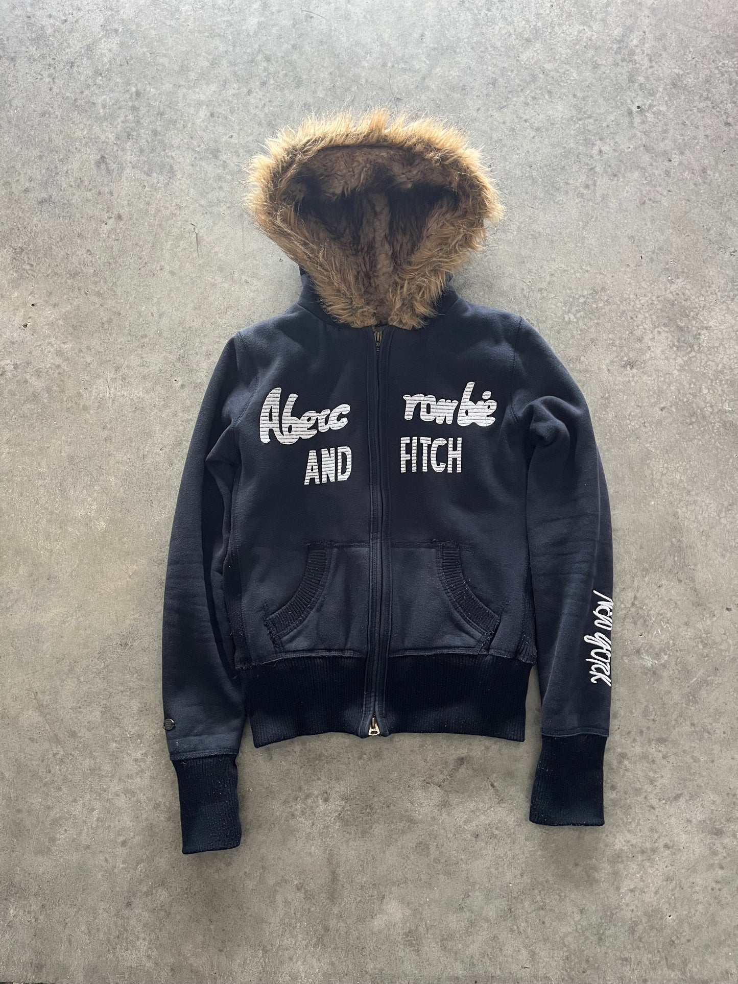 abercrombie and fitch hoodie - M wmns