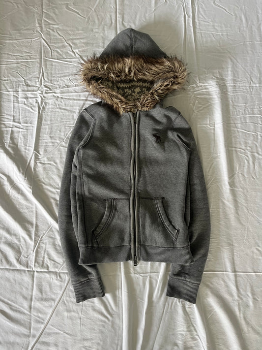 vintage abercrombie and fitch fur lined hoodie - L