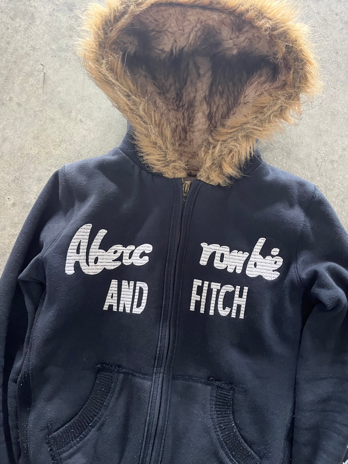 abercrombie and fitch hoodie - M wmns