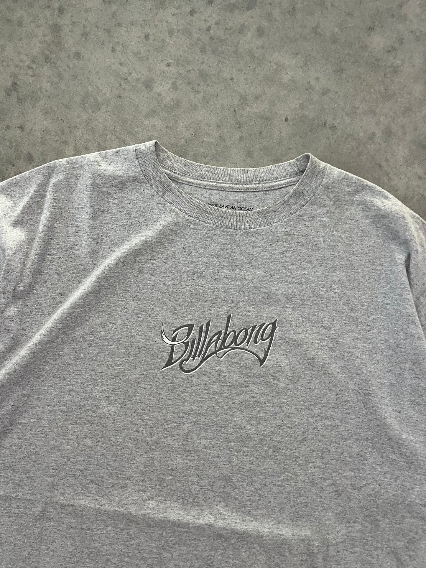 billabong tee - XL