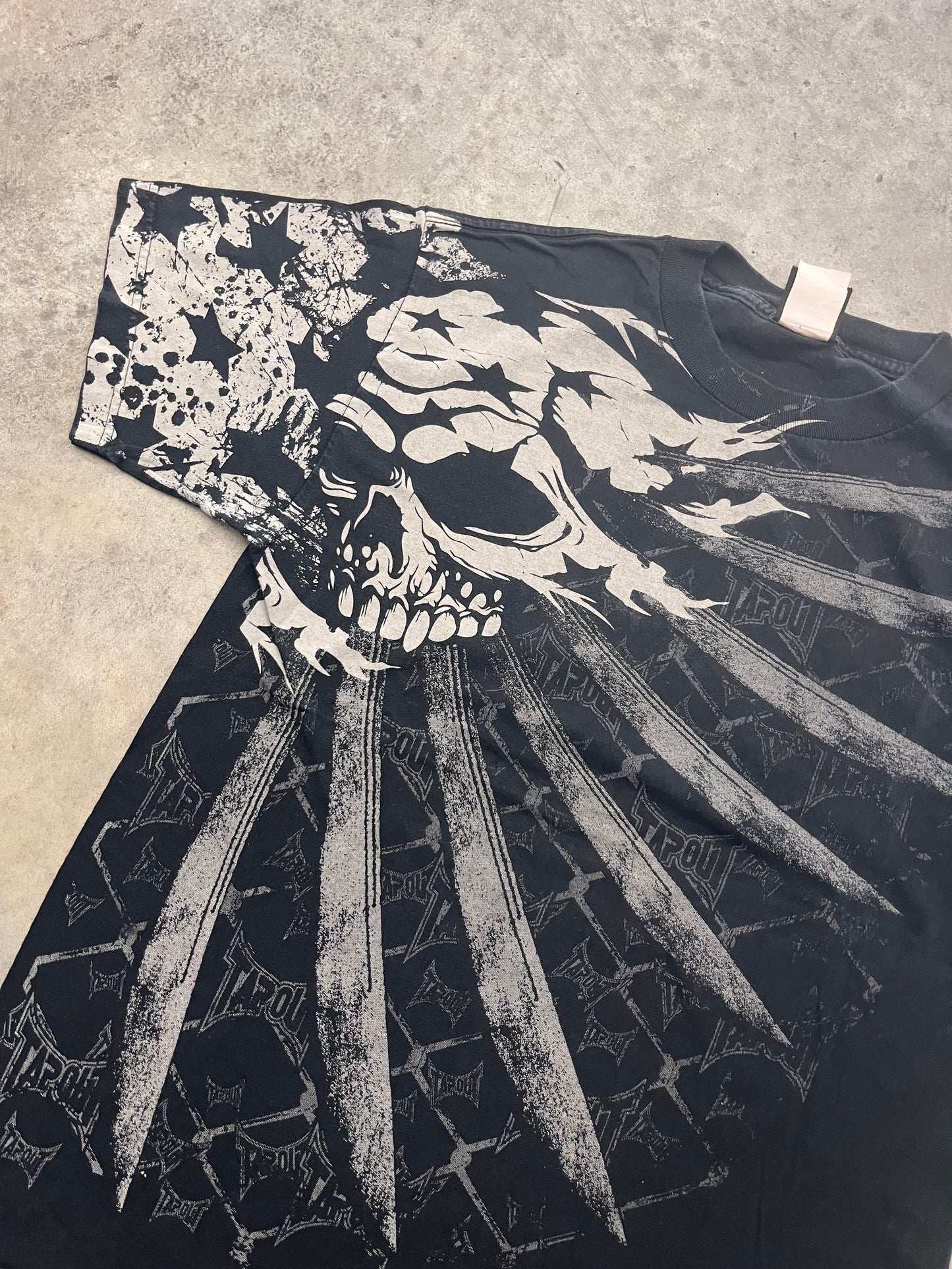 Tapout tee - M