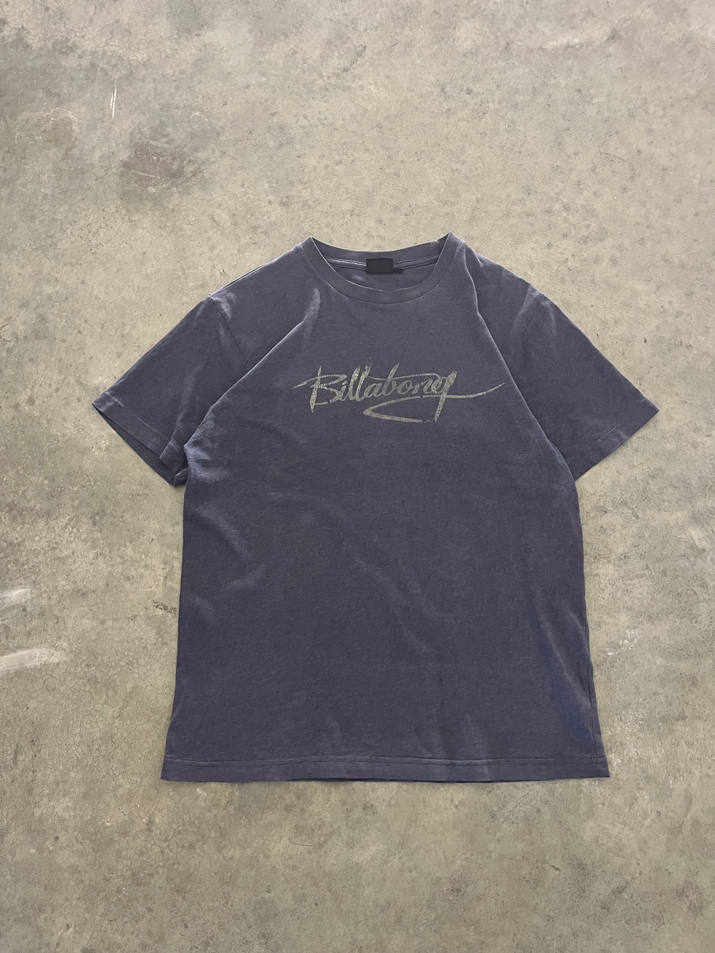 vintage billabong tee