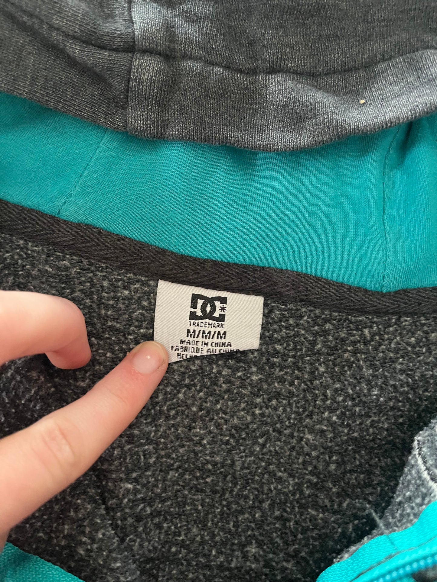 DC hoodie - M