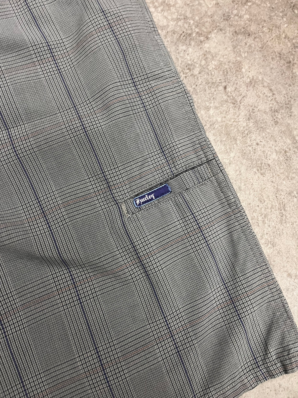 hurley plaids - 32