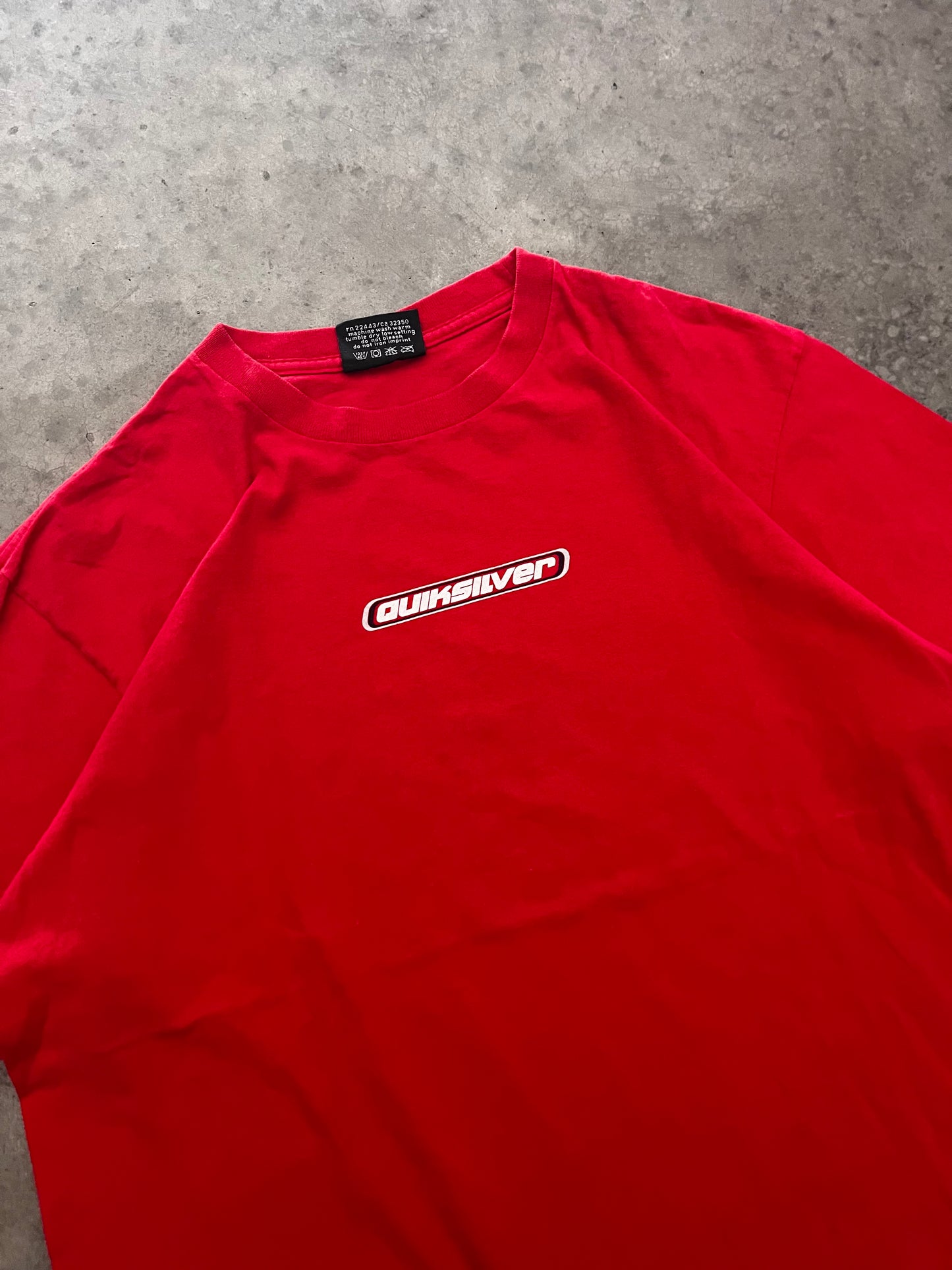 quiksilver tee - L