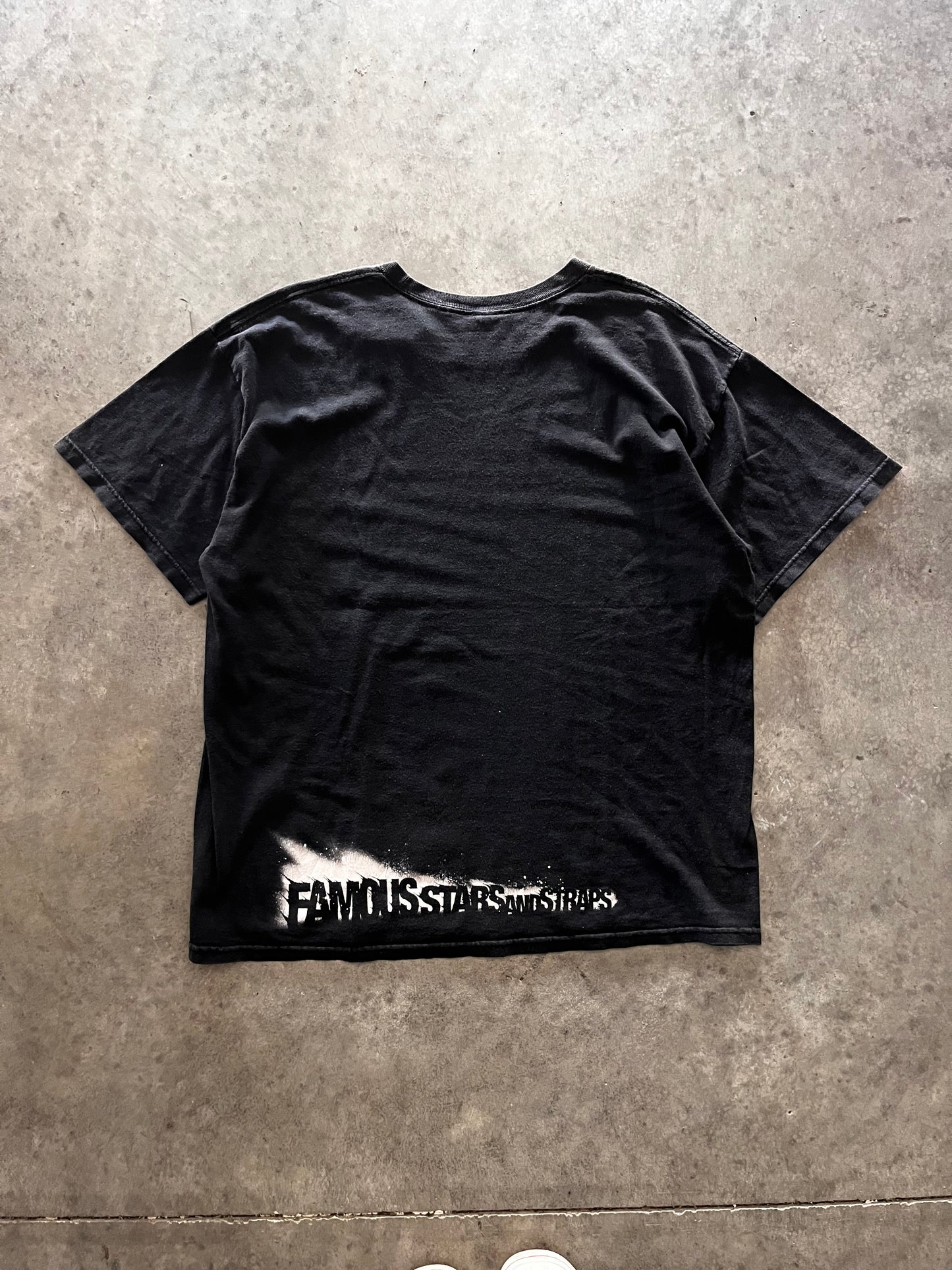 Famous tee - XL
