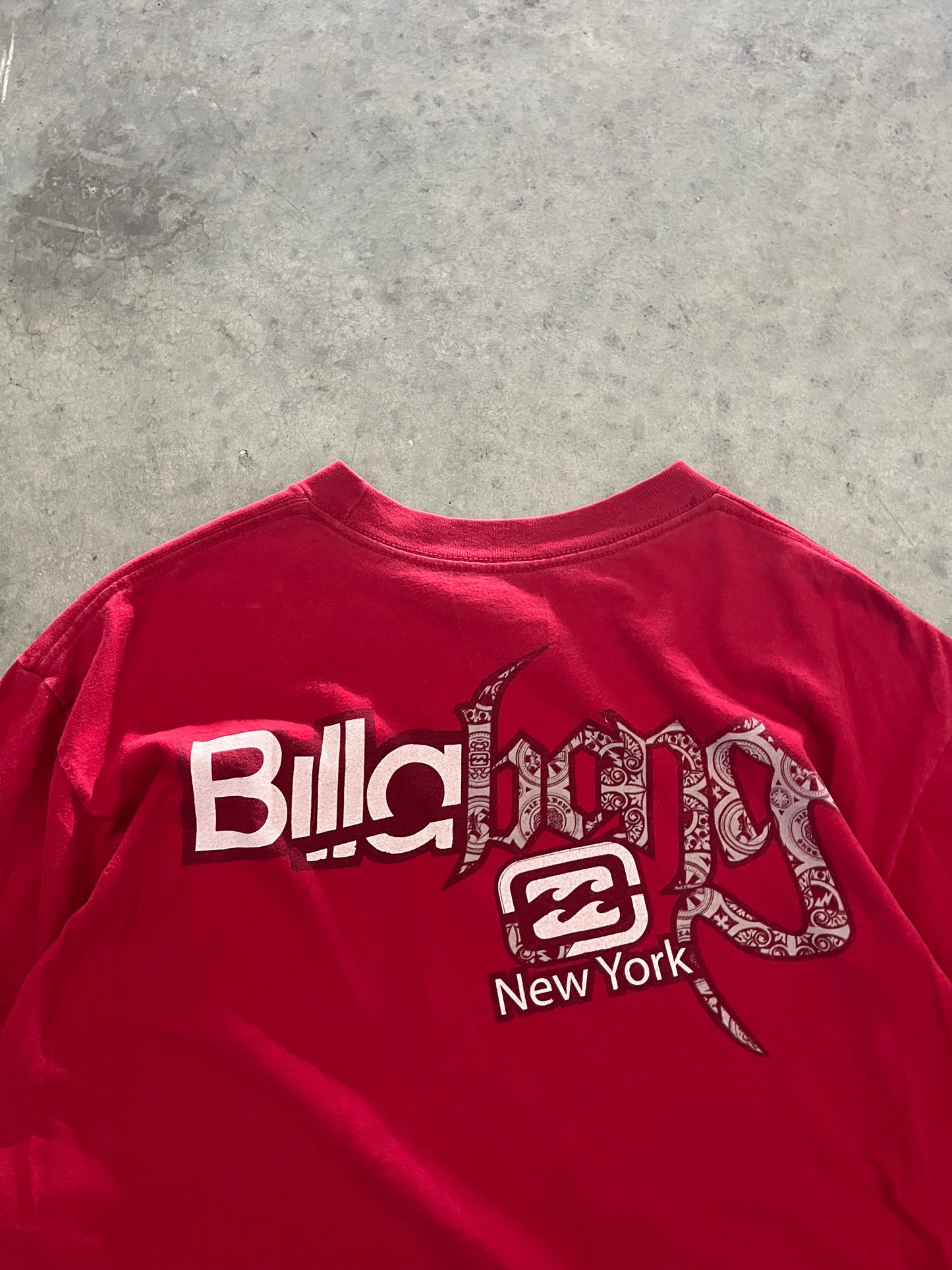 vintage billabong tee